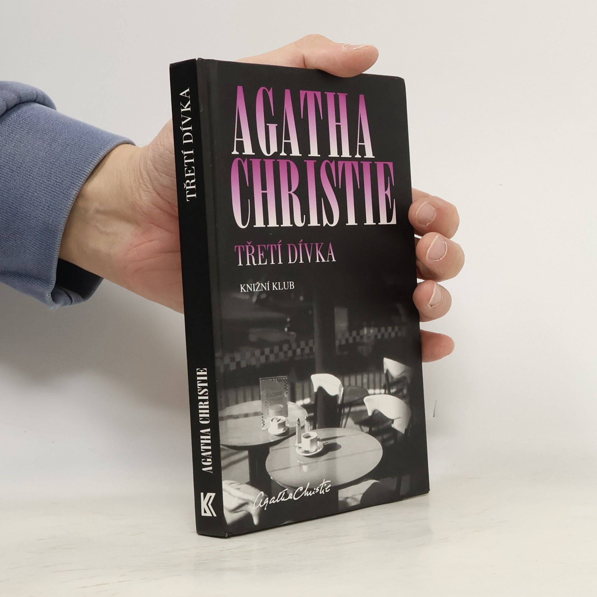 Agatha Christie Třetí dívka