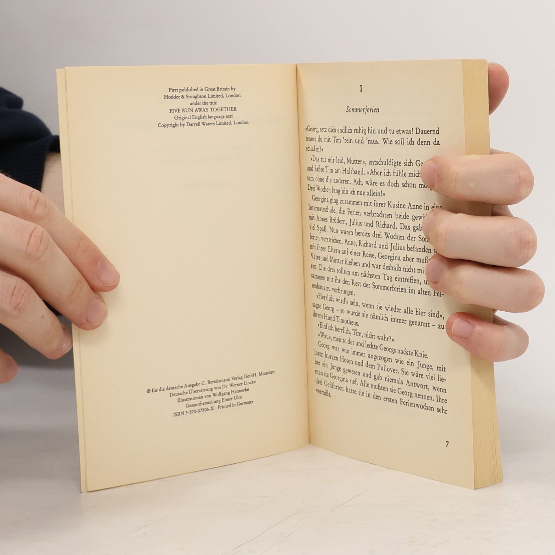 Enid Blyton Fünf Freunde auf geheimnisvollen Spuren. Eine spannende Geschichte für Jungen und Mädchen