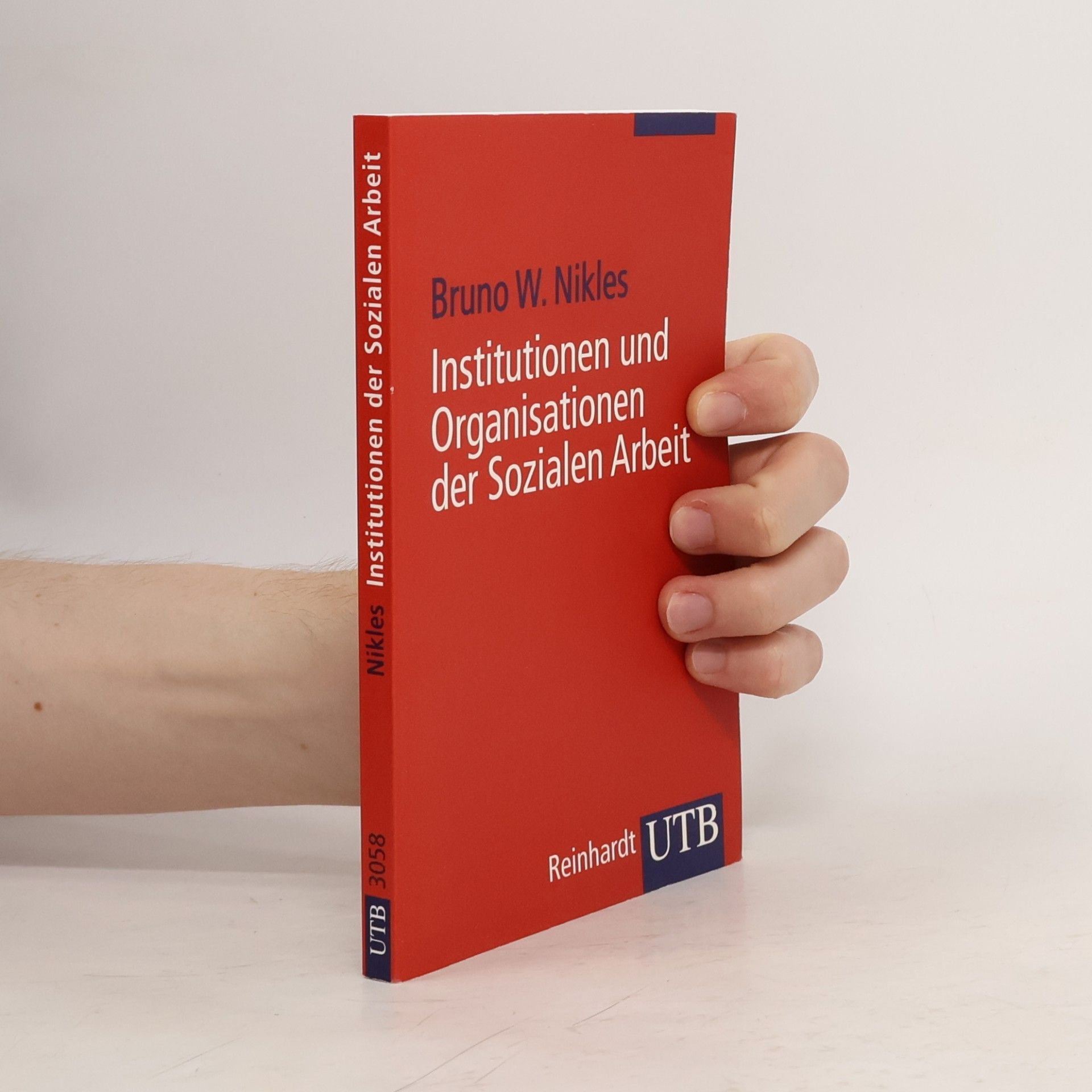 Institutionen und Organisationen der Sozialen Arbeit