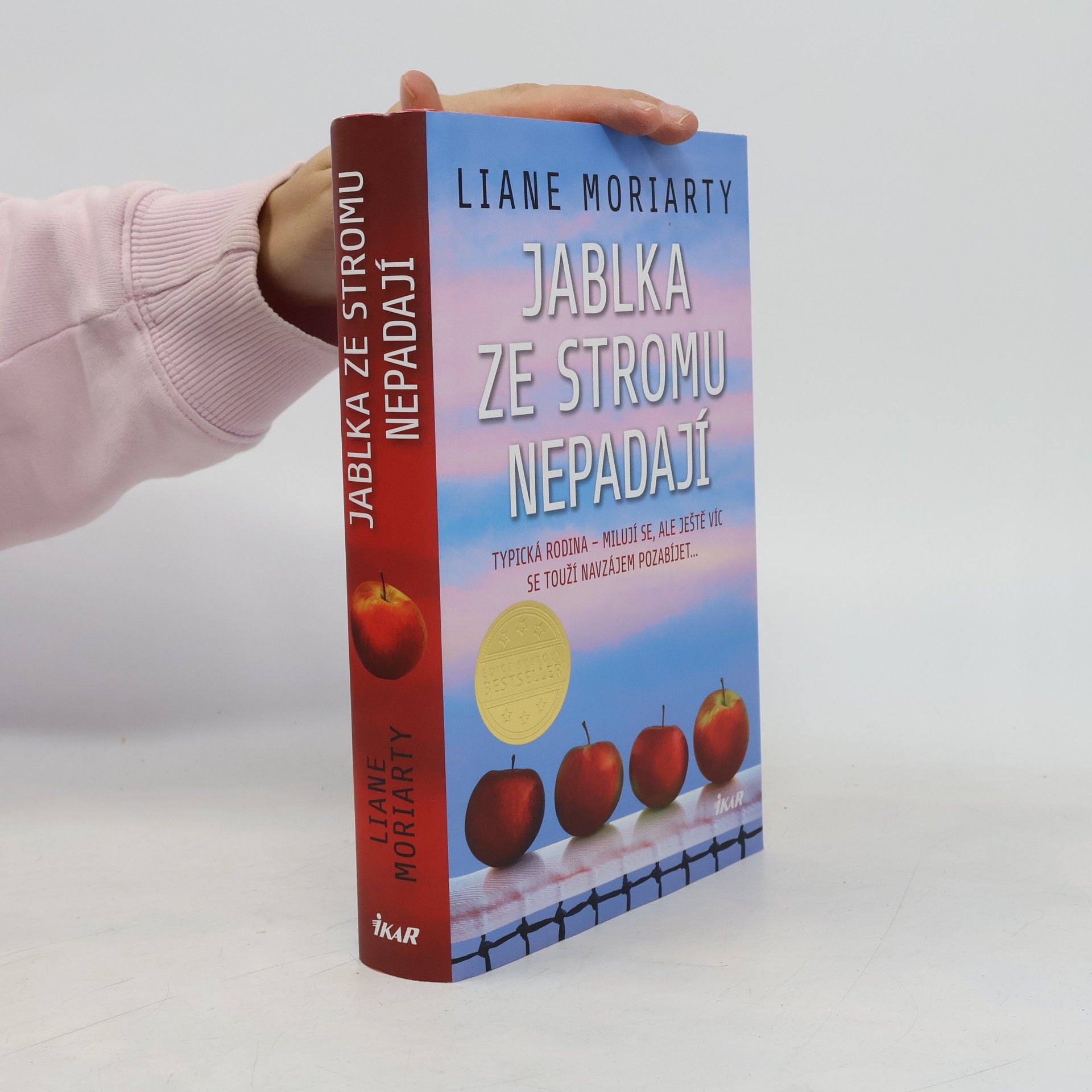 Liane Moriarty Jablka ze stromu nepadají