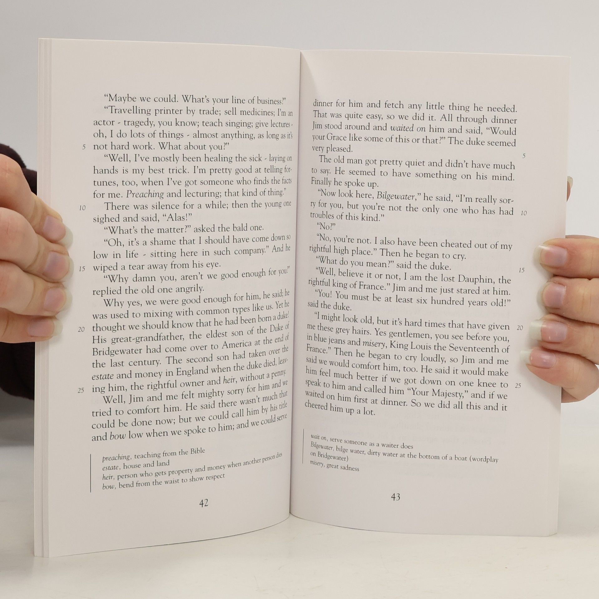 Mark Twain Easy Classics: The Adventures of Huckleberry Finn