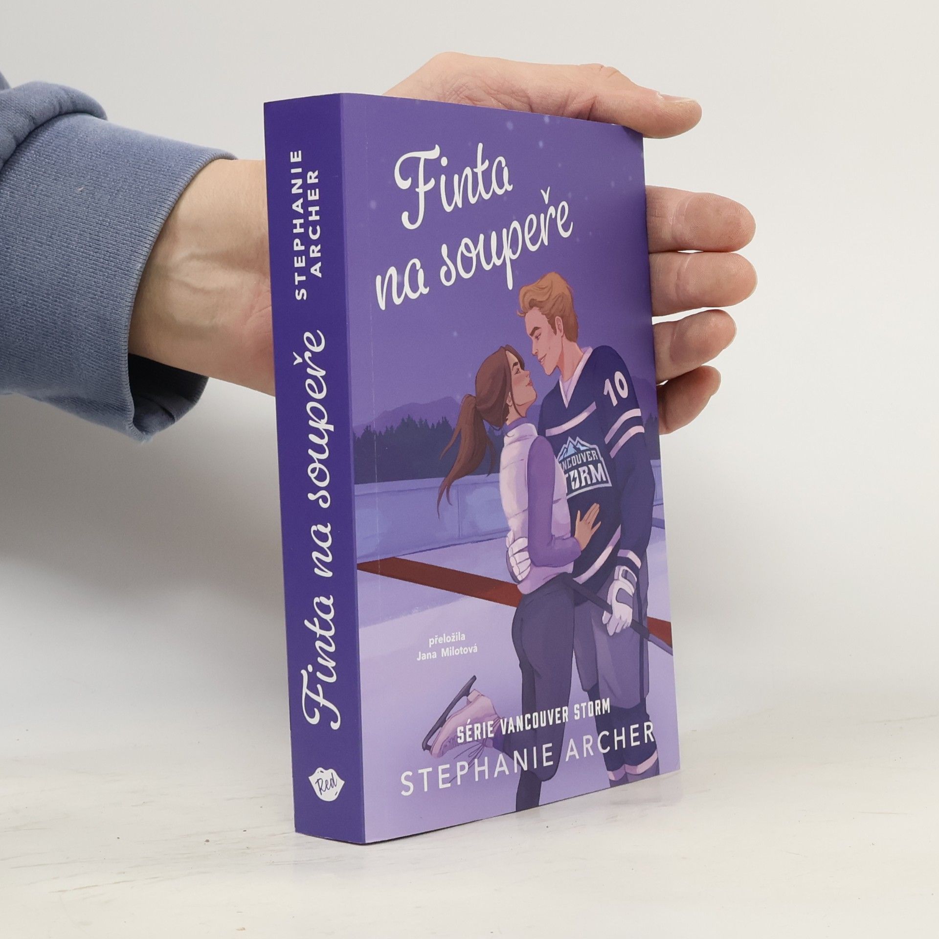 Stephanie Archer Finta na soupeře