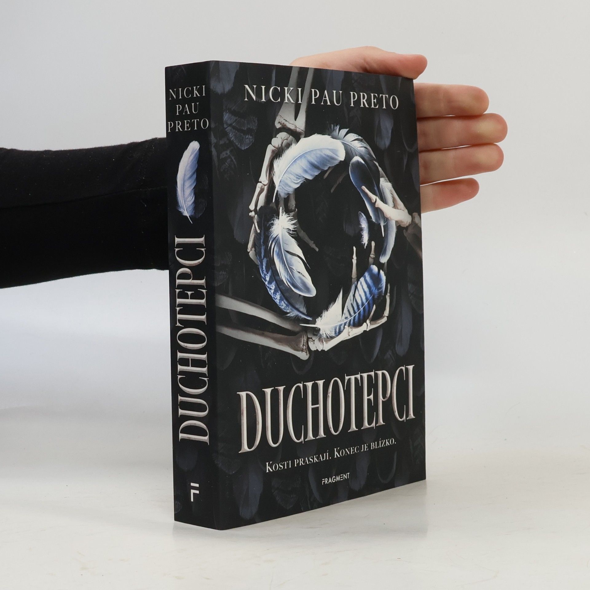 Nicki Pau Preto Duchotepci