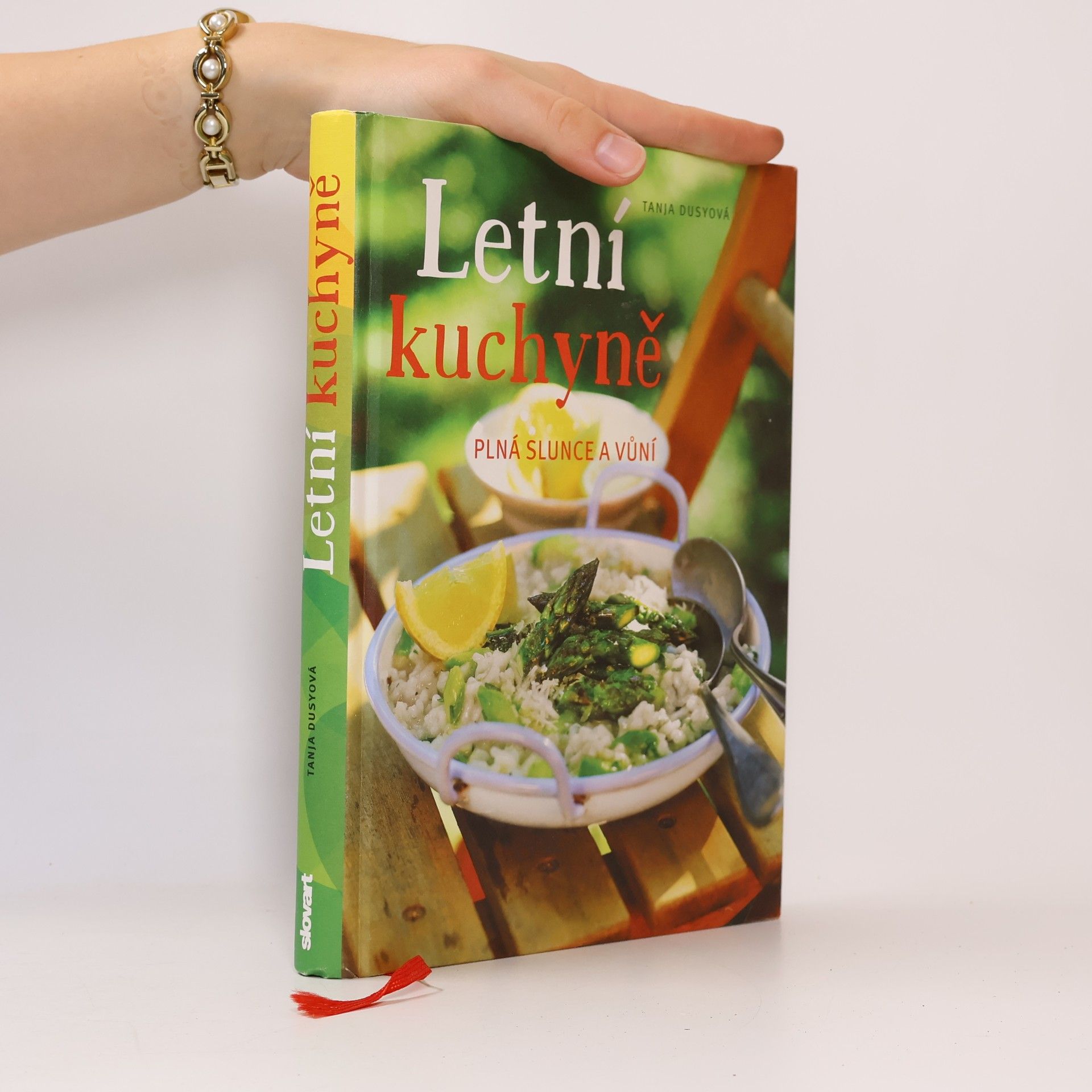 Tanja Dusy Letní kuchyně plná slunce a vůní