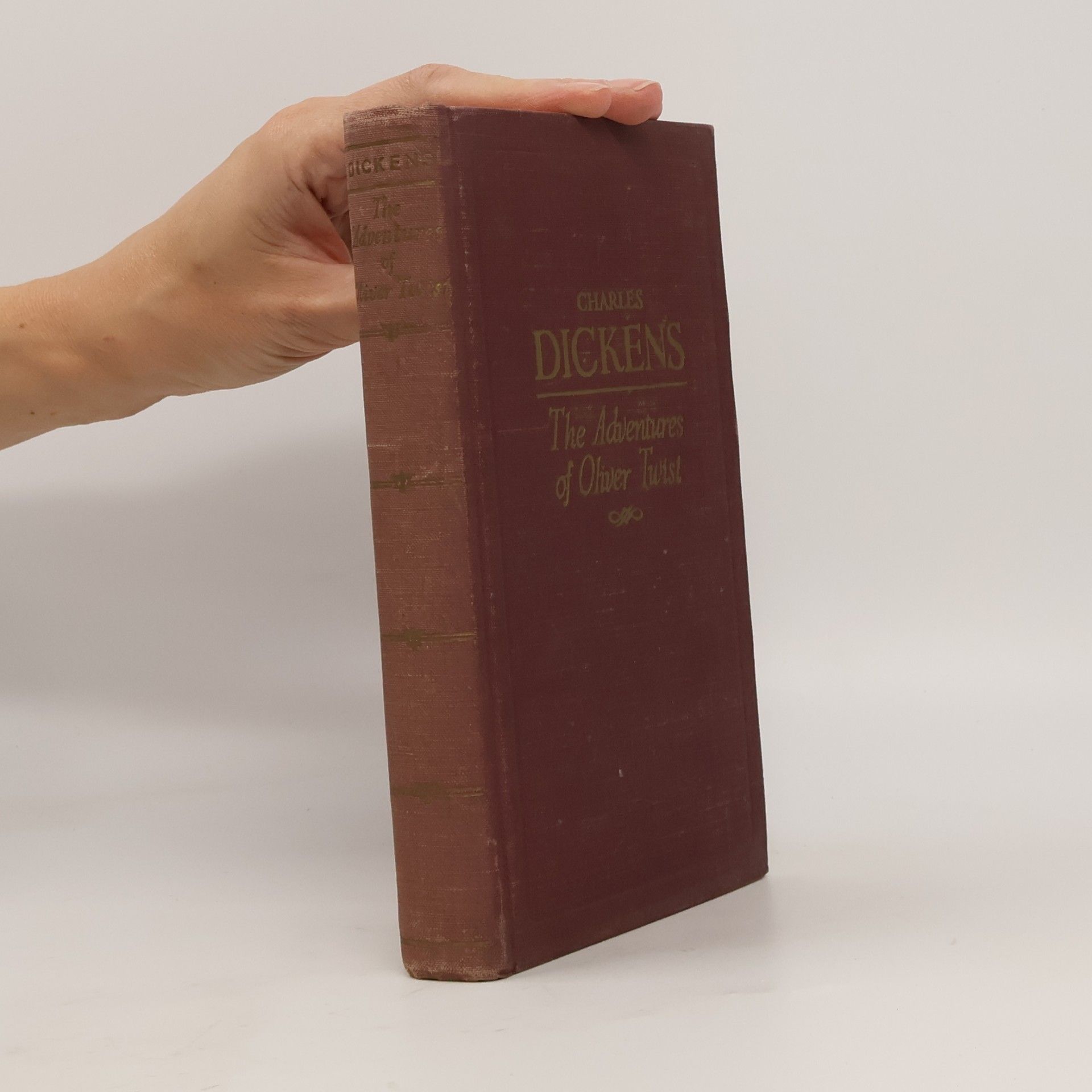 Charles Dickens The Adventures of Oliver Twist