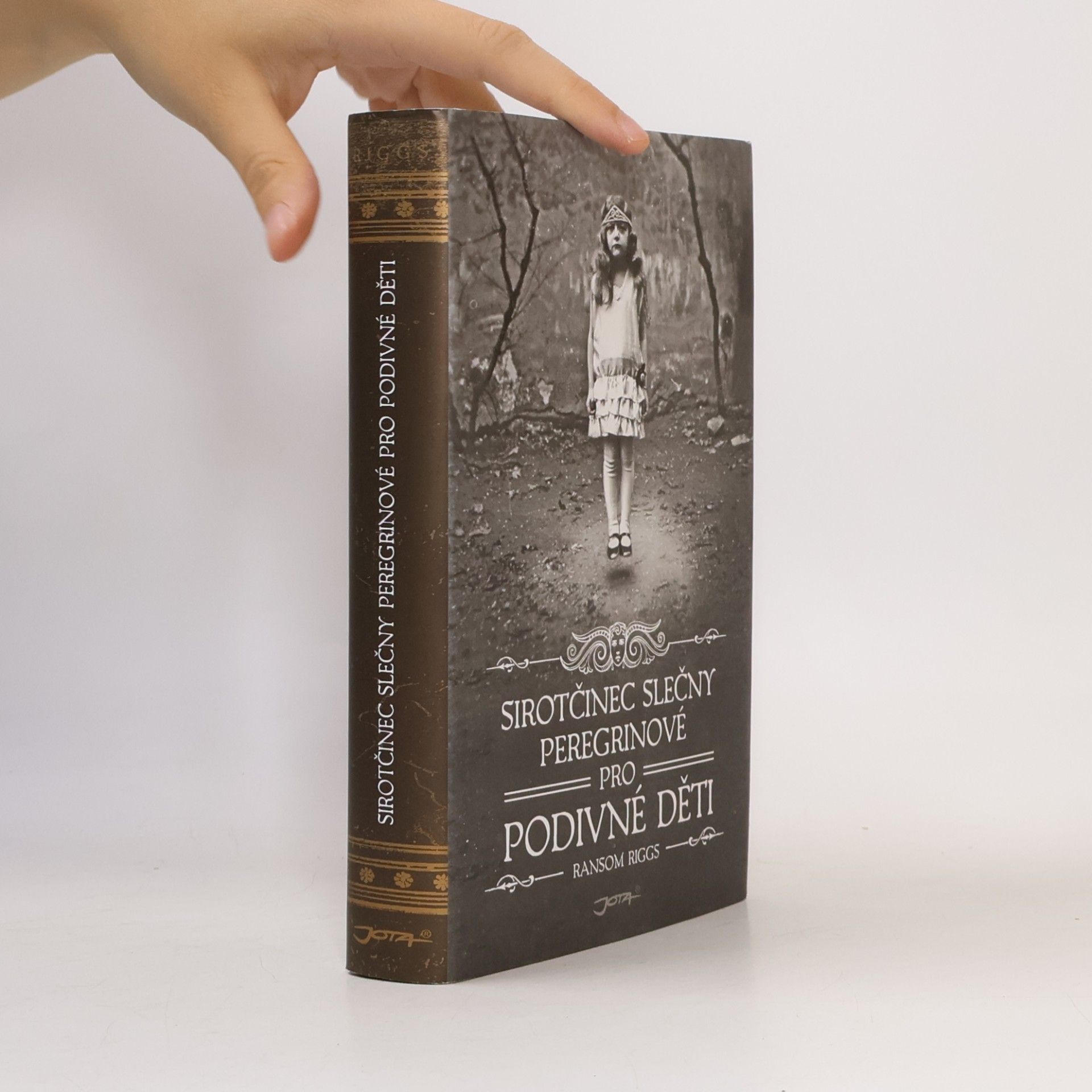 Ransom Riggs Sirotčinec slečny Peregrinové pro podivné děti