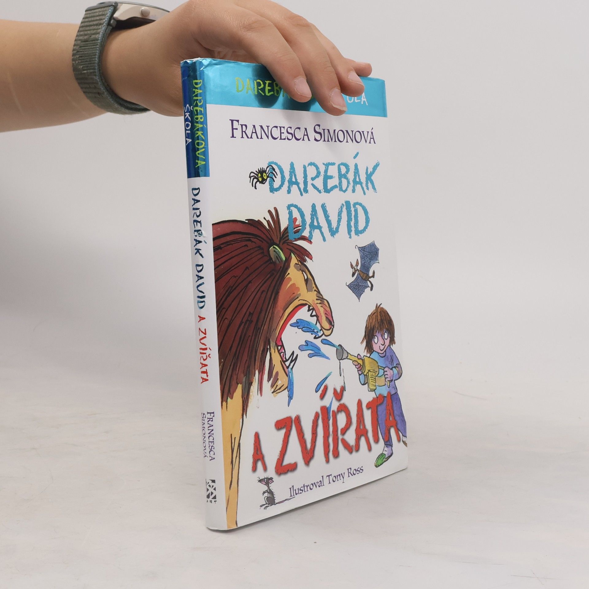 Francesca Simon Darebák David a zvířata