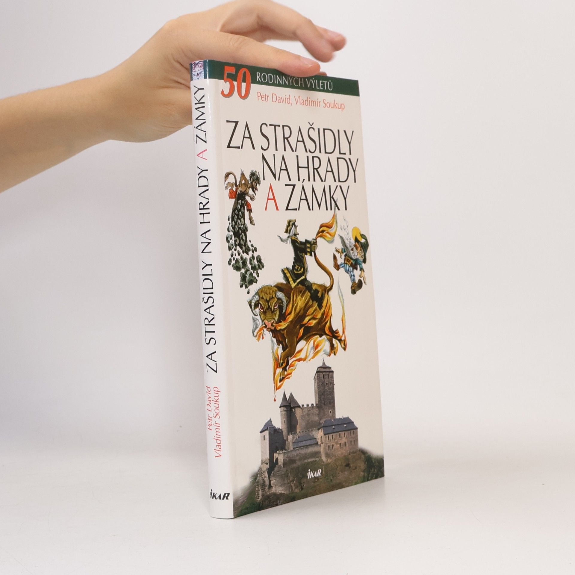 Za strašidly na hrady a zámky