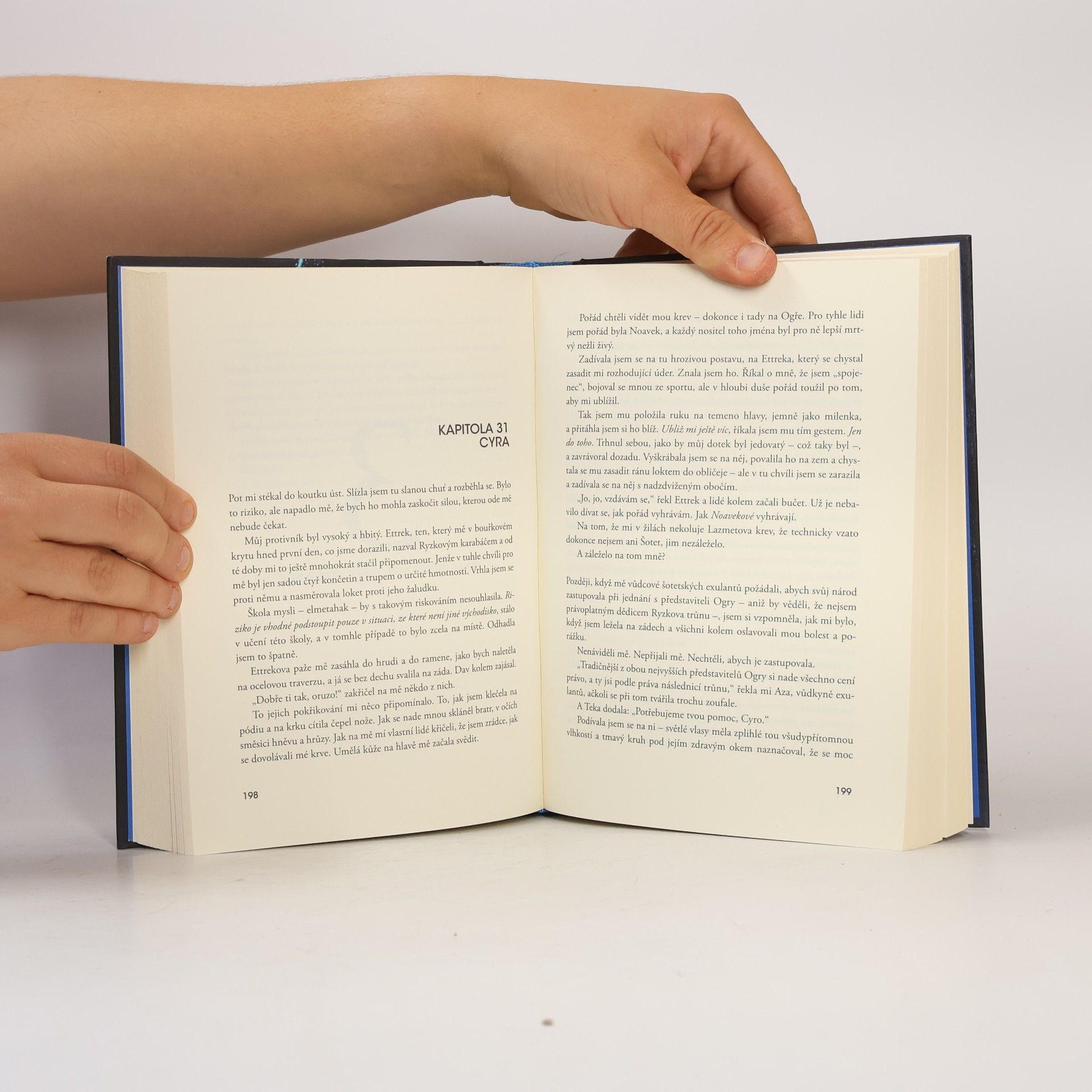 Veronica Roth Cesty se rozcházejí