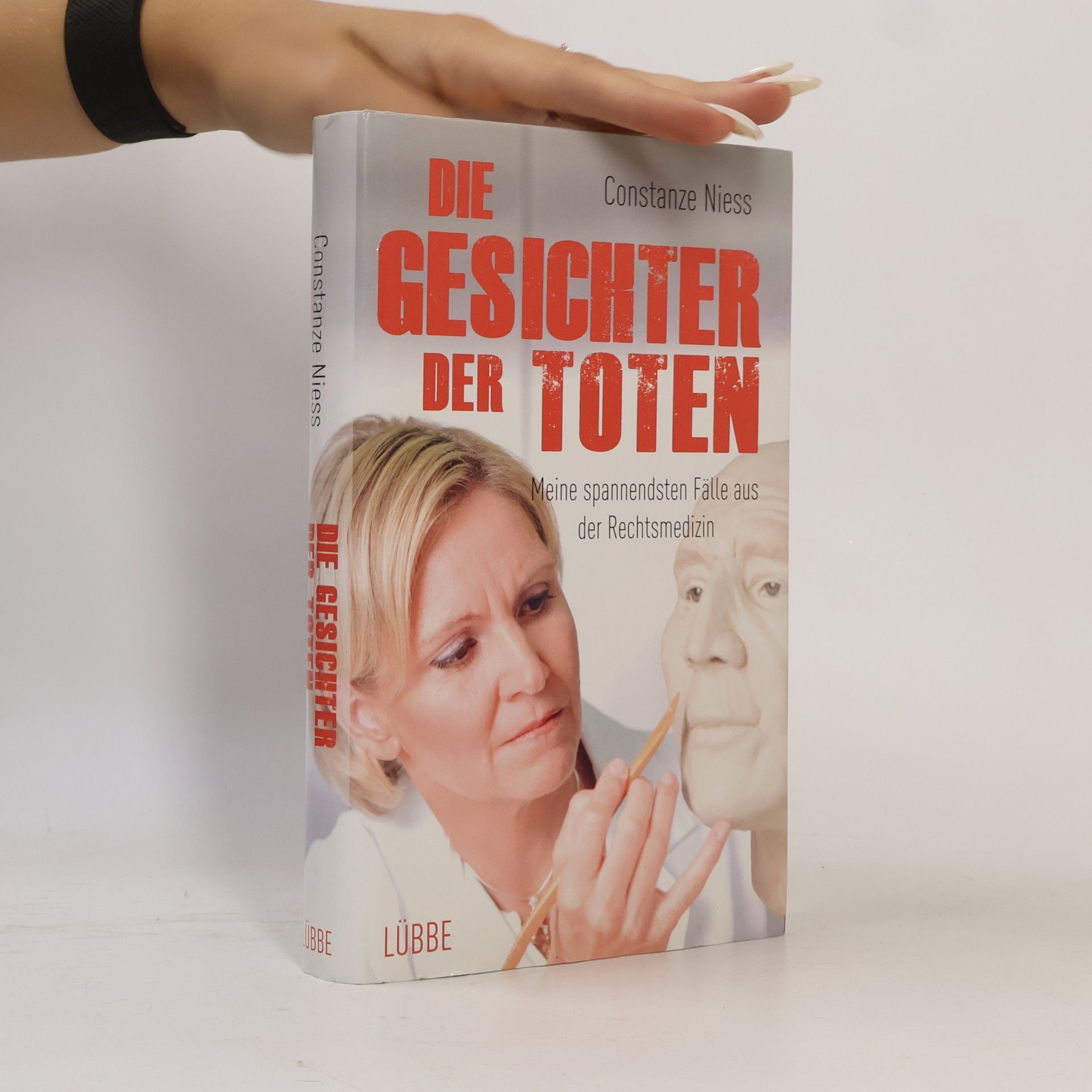 Constanze Niess Die Gesichter der Toten