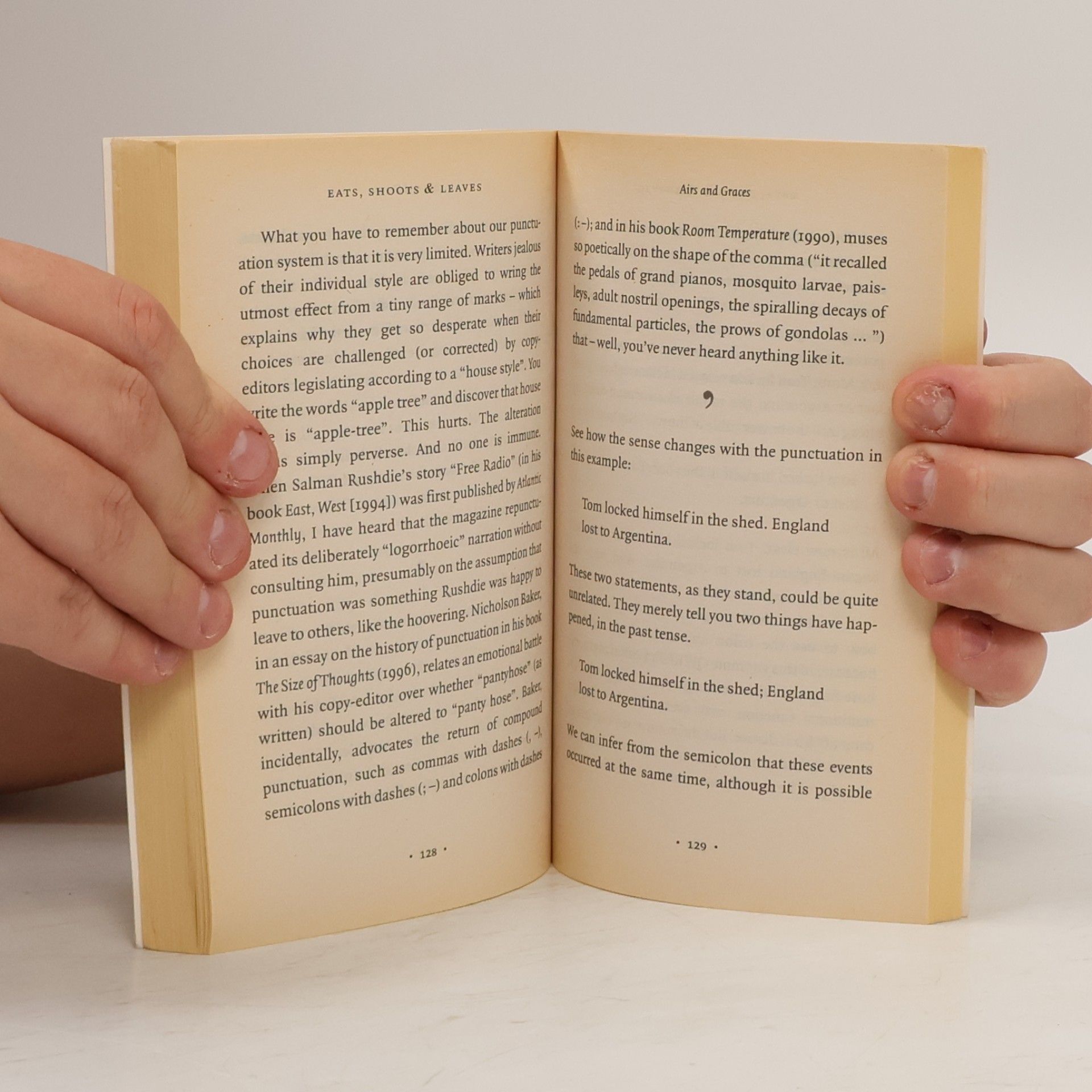 Lynne Truss Eats, shoots & leaves : the zero tolerance approach to punctuation