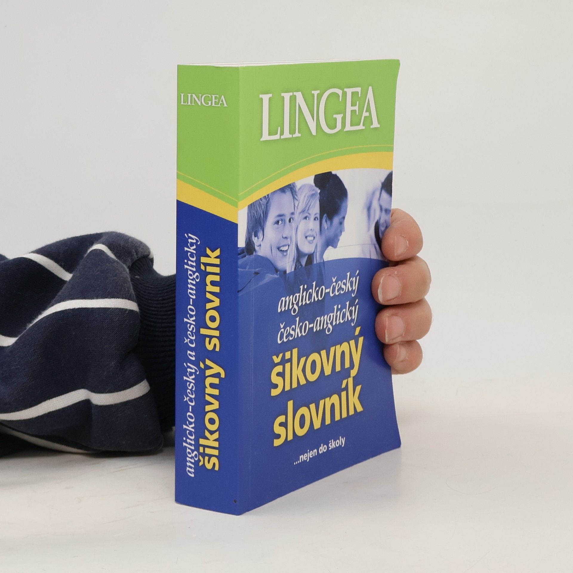 kolektiv Anglicko-český, česko-anglický šikovný slovník