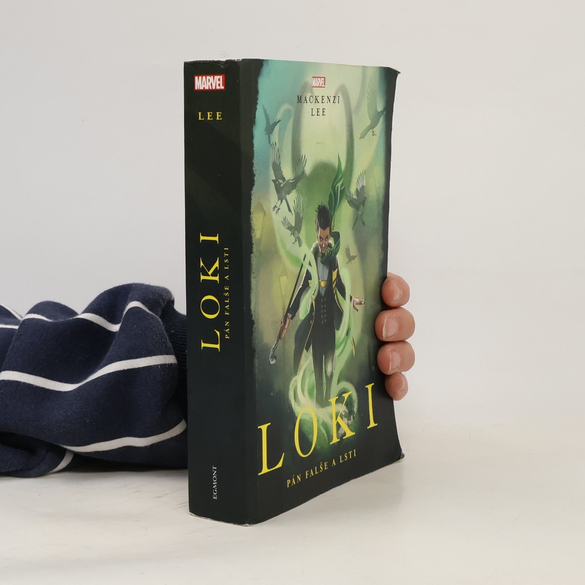 Mackenzi Lee Loki: pán falše a lsti