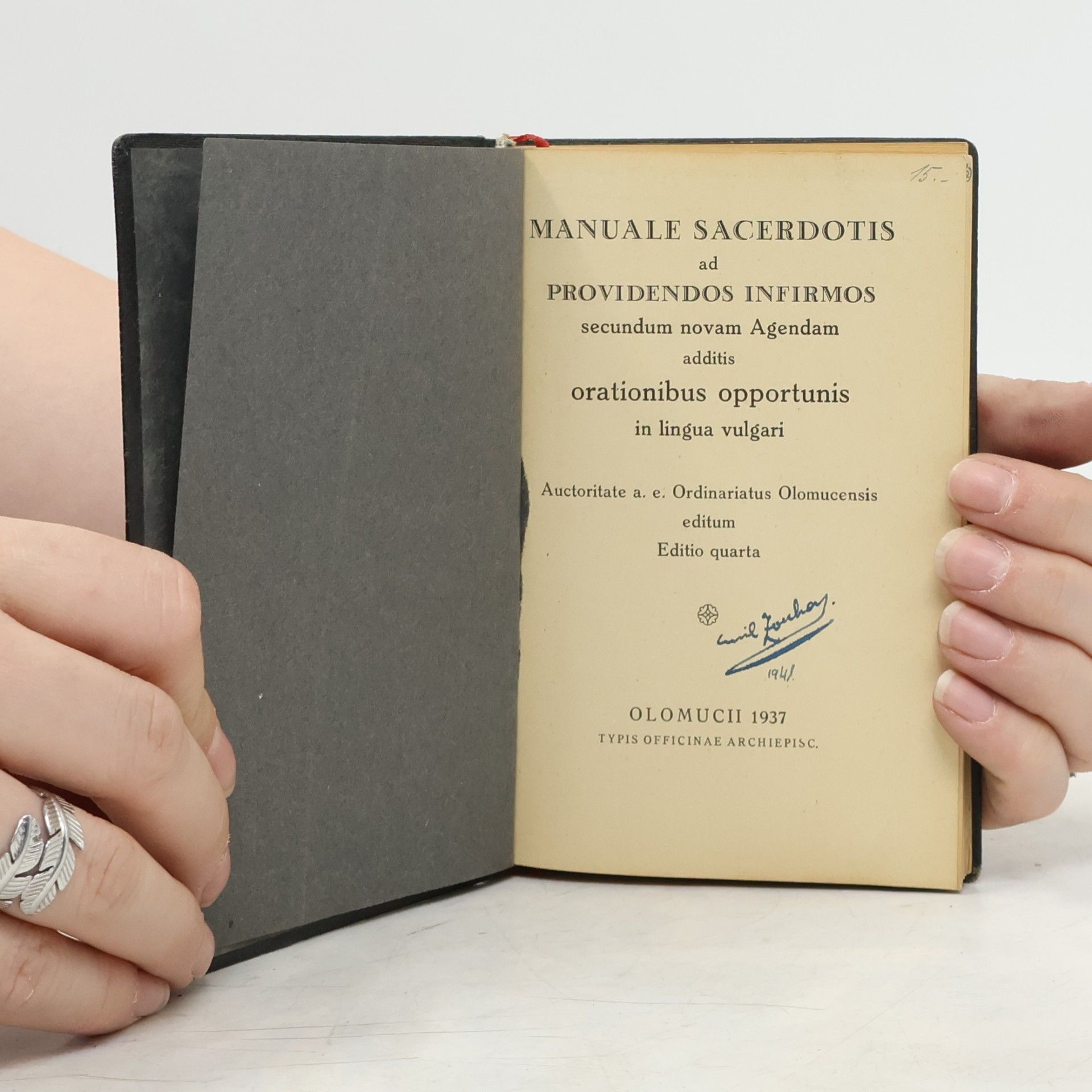 kolektiv Manuale sacerdotis