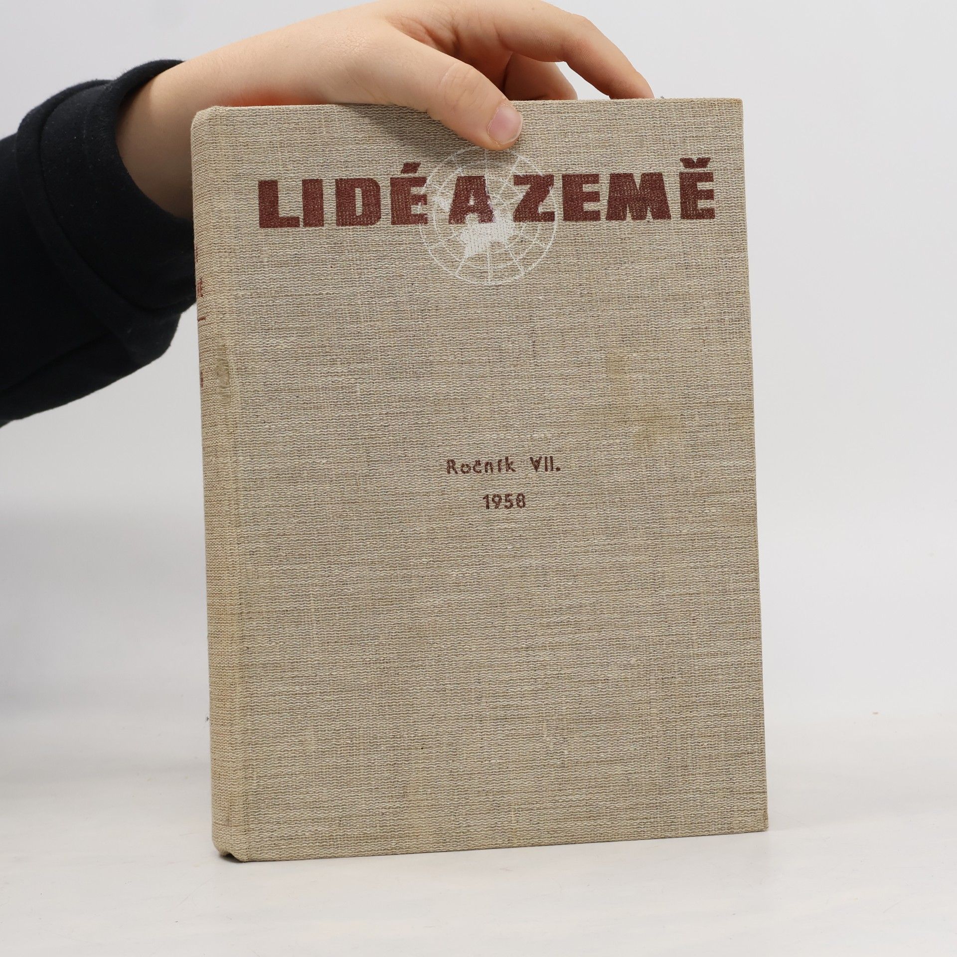 kolektiv Lidé a země VII