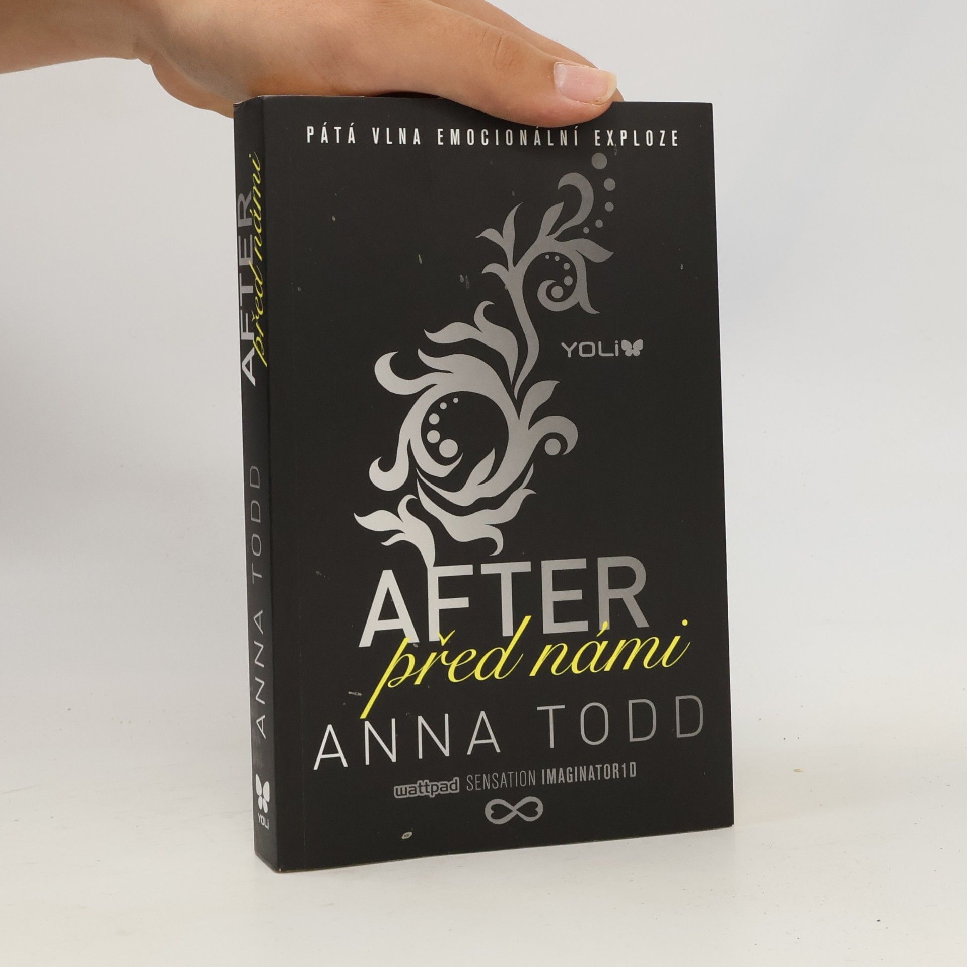 Anna Todd After 5. Před námi