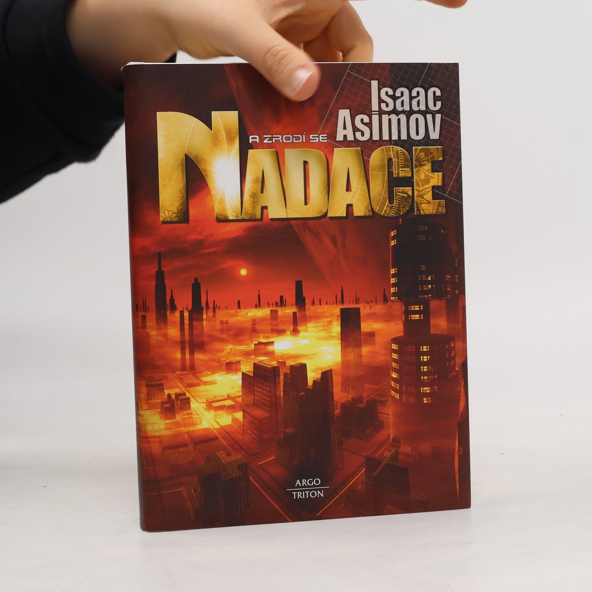 Isaac Asimov A zrodí se Nadace