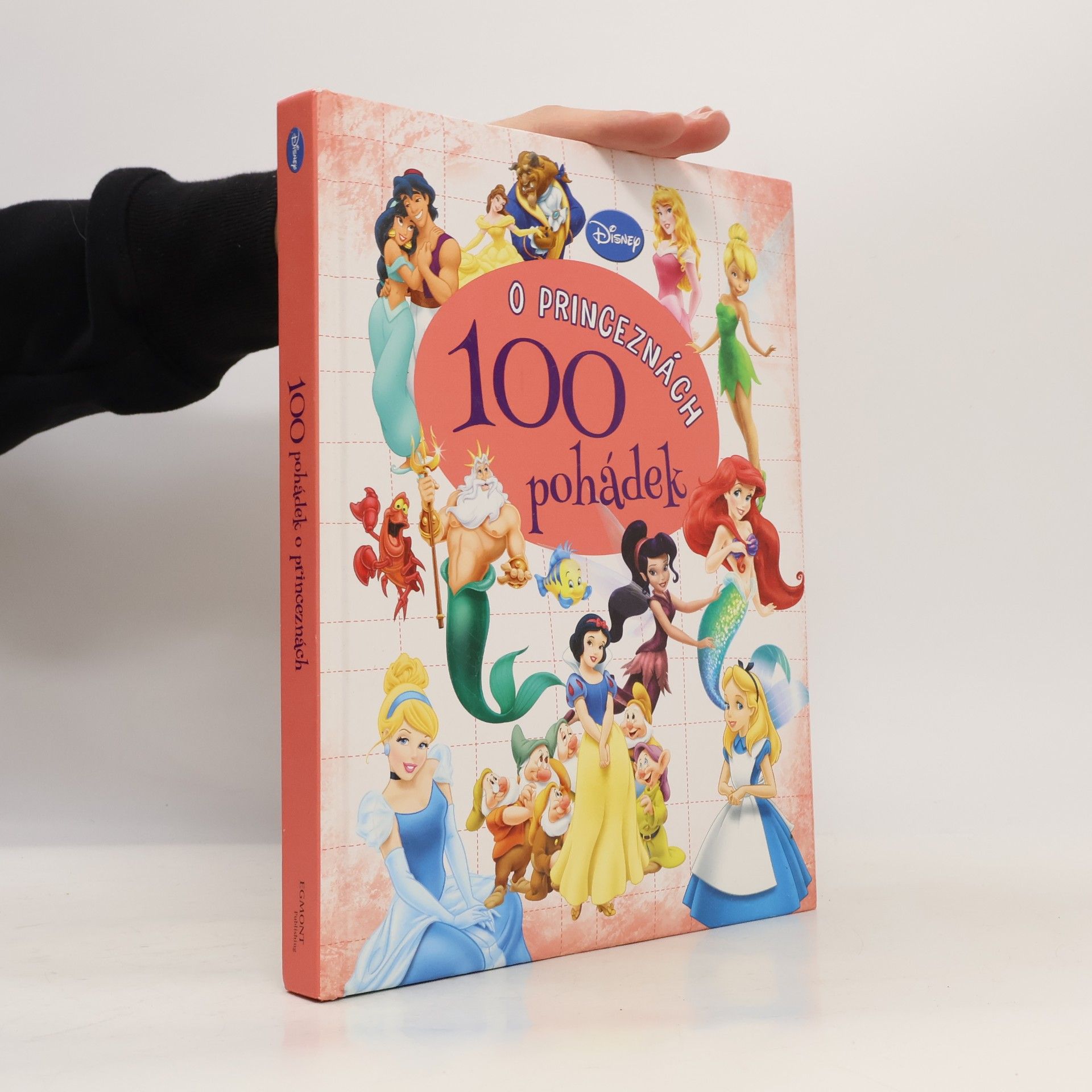 kolektiv 100 pohádek o princeznách