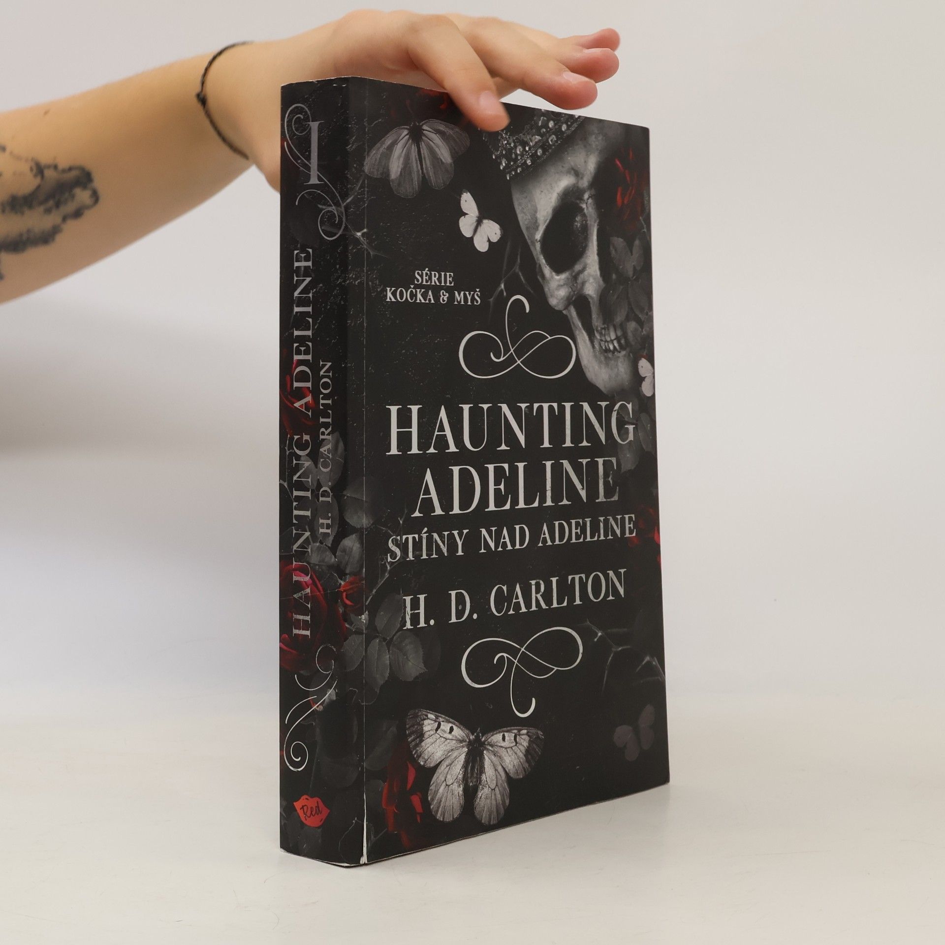 H. D. Carlton Haunting Adeline: Stíny nad Adeline