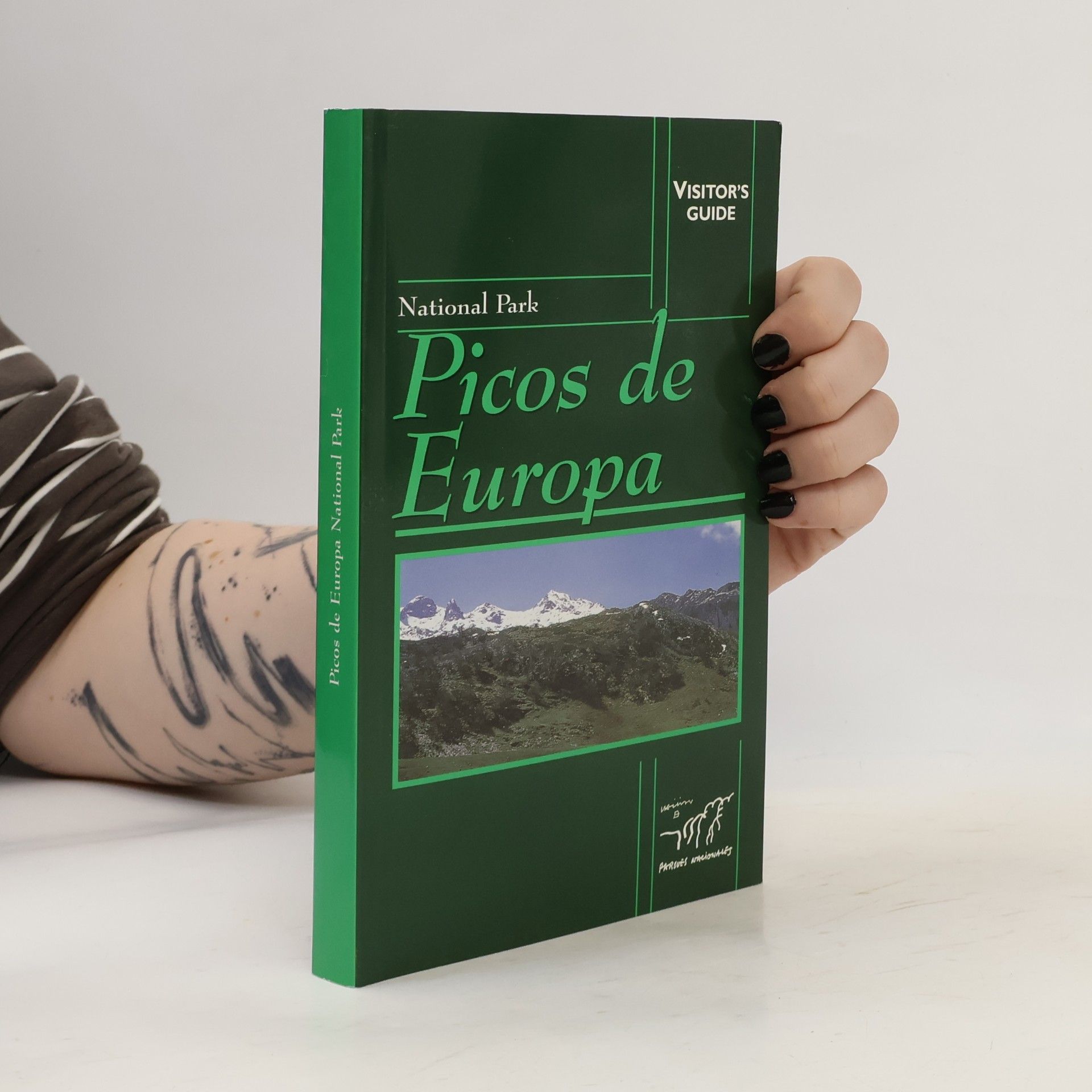 Miguel Menéndez de la Hoz Visitor's Guide to Picos de Europa National Park