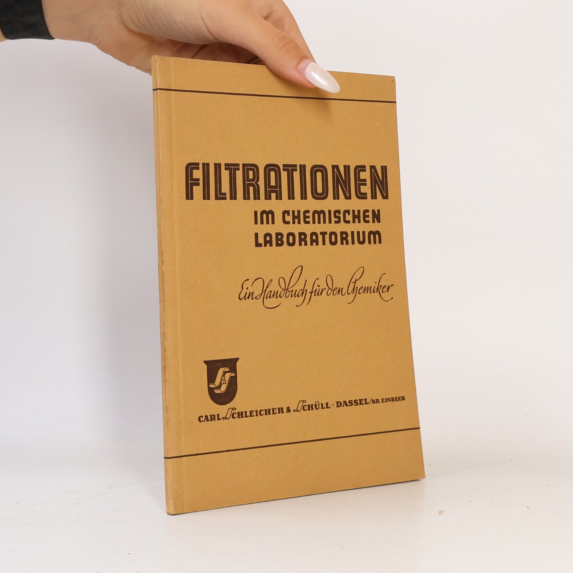 Filtrationen im chemischen Laboratorium
