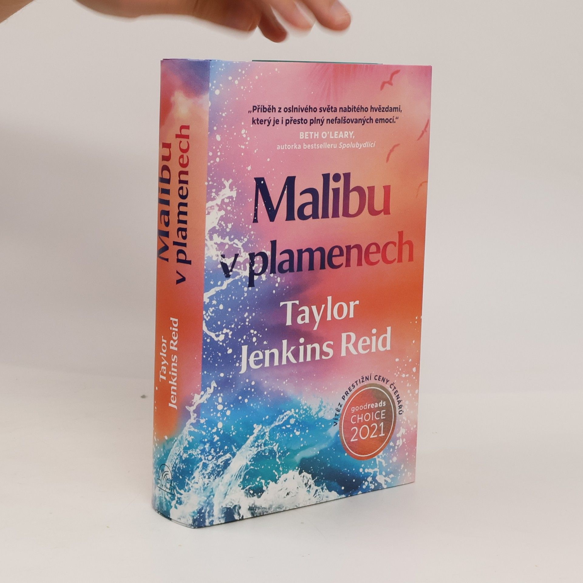 Taylor Jenkins Reid Malibu v plamenech