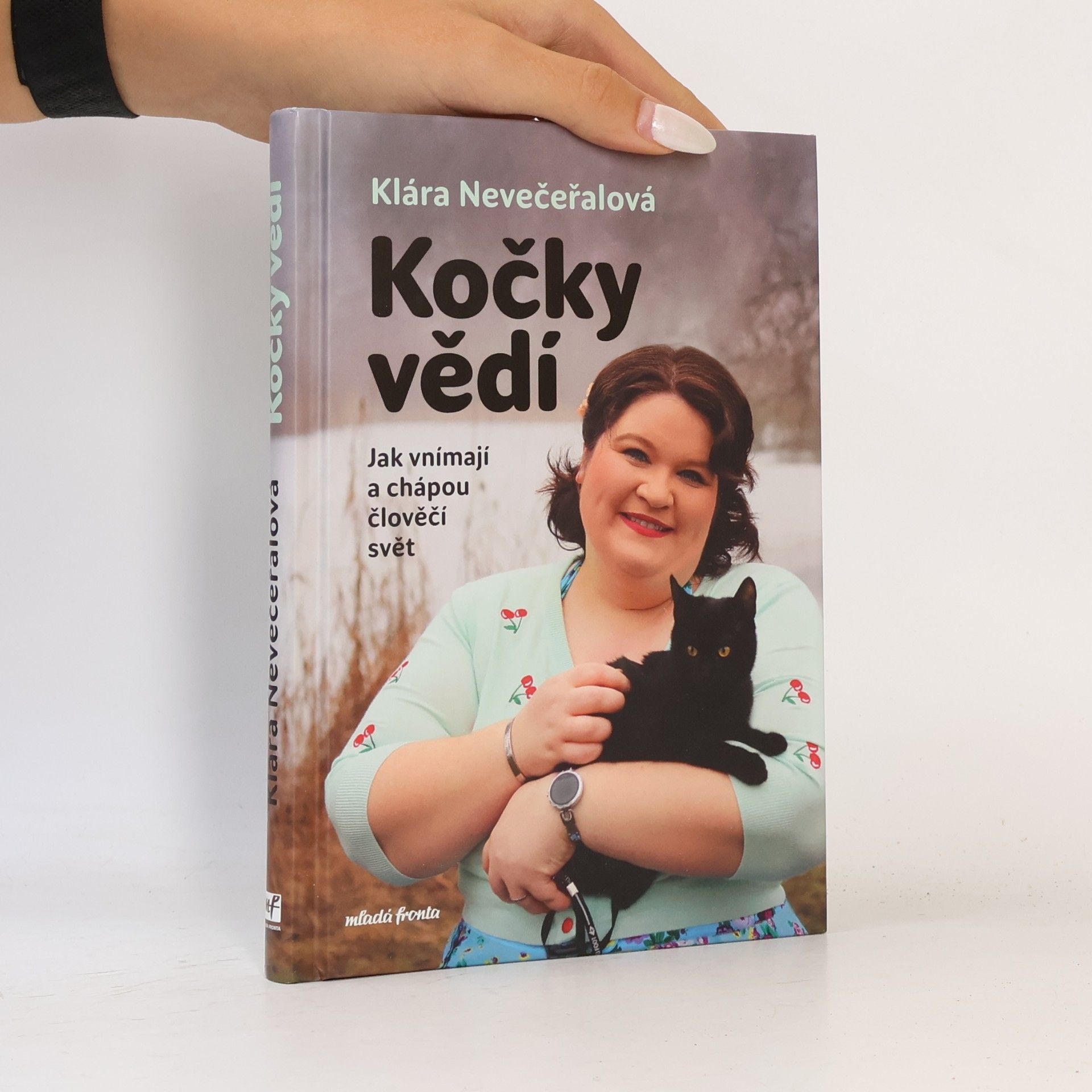 Kočky vědí: Jak vnímají a chápou člověčí svět