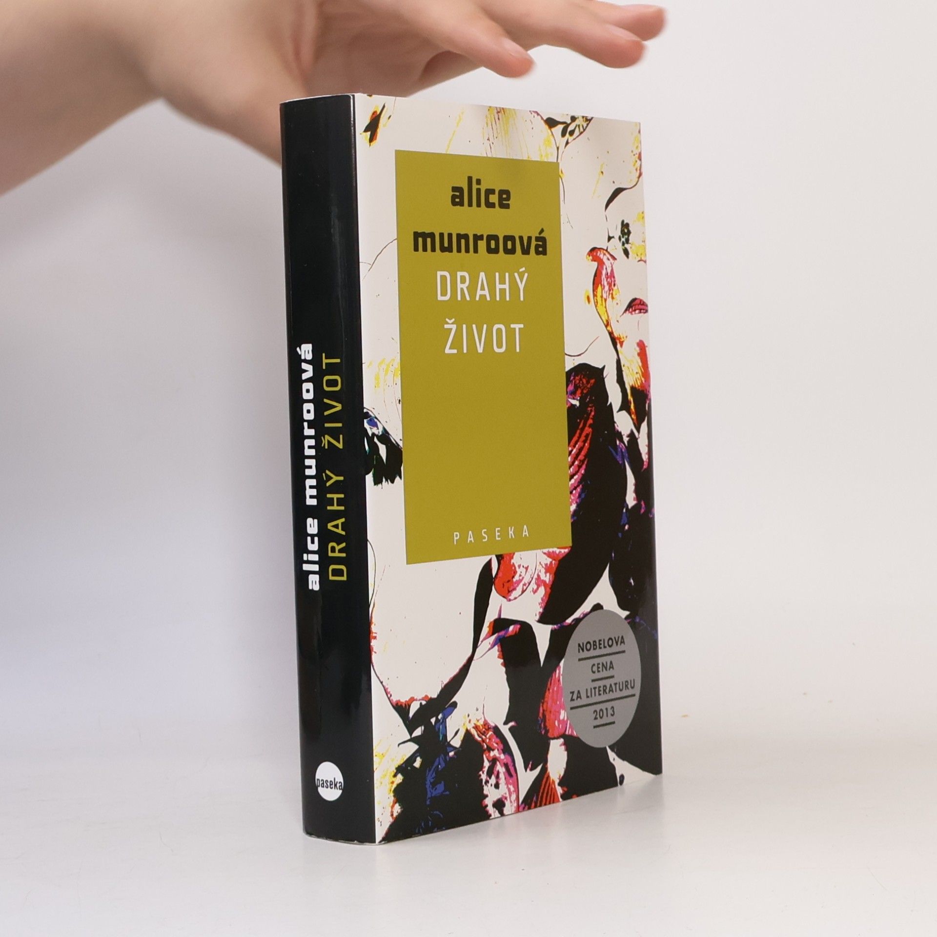 Alice Munro Drahý život