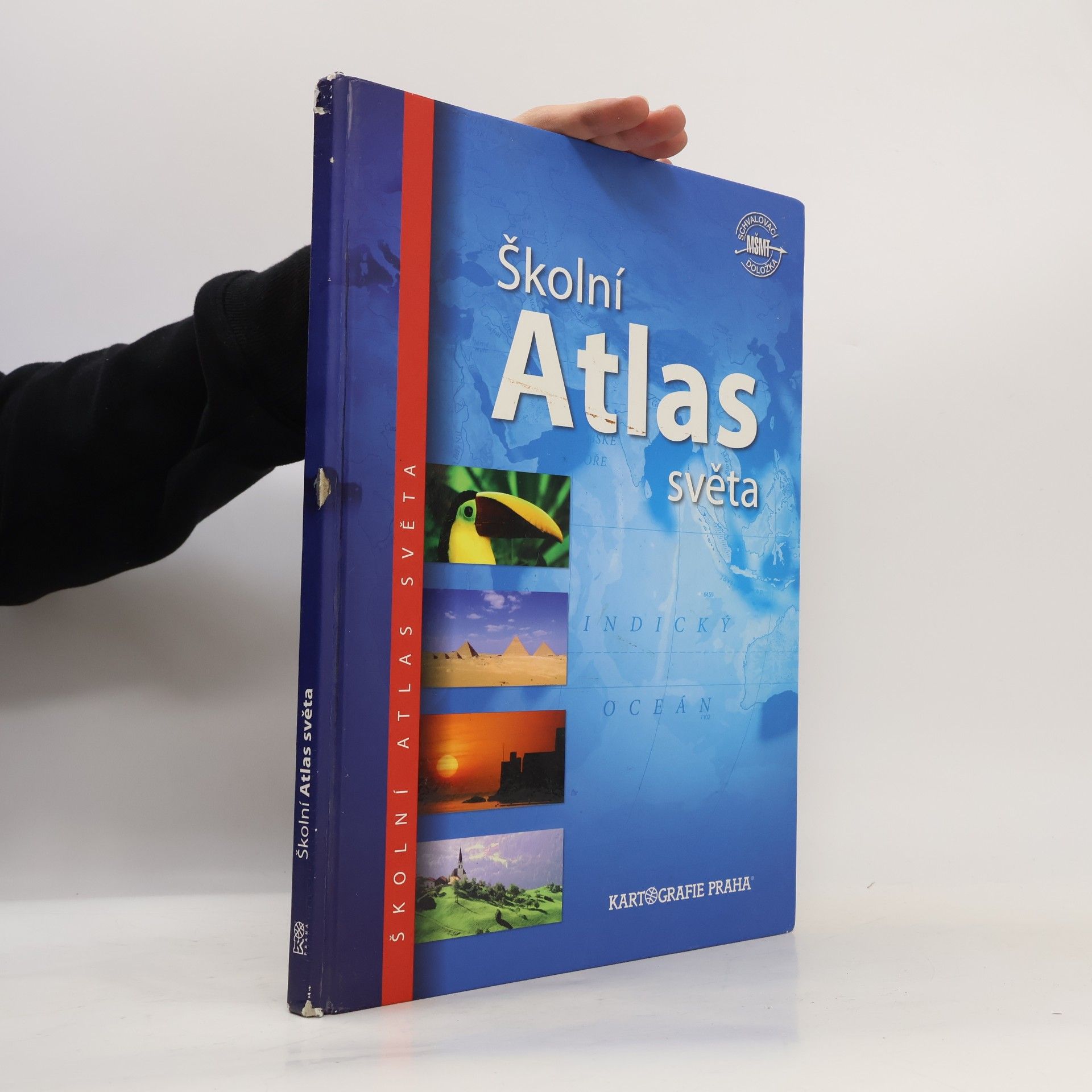 Kolektiv autorů Školní atlas světa