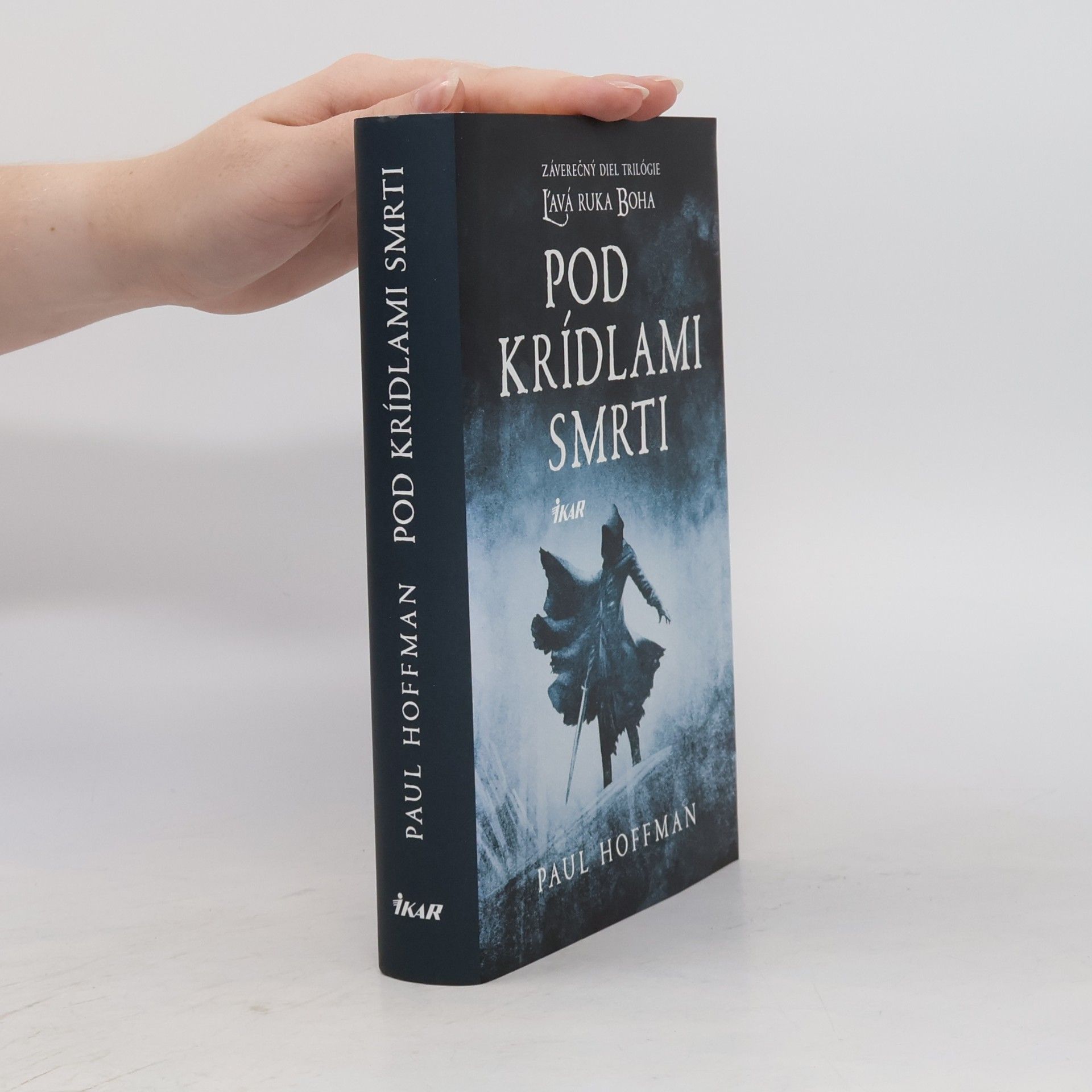 Paul Hoffman Pod krídlami smrti