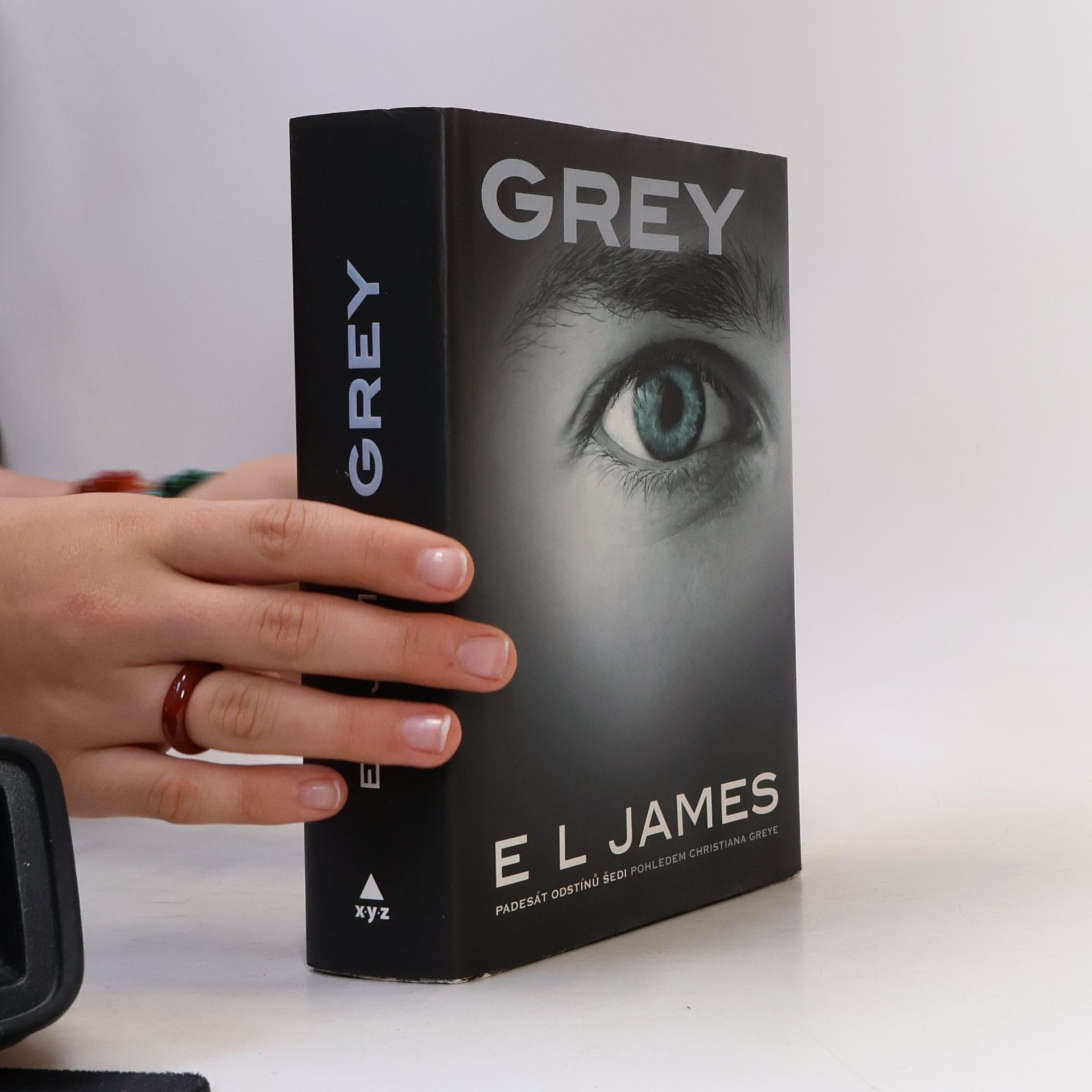 E. L. James Grey