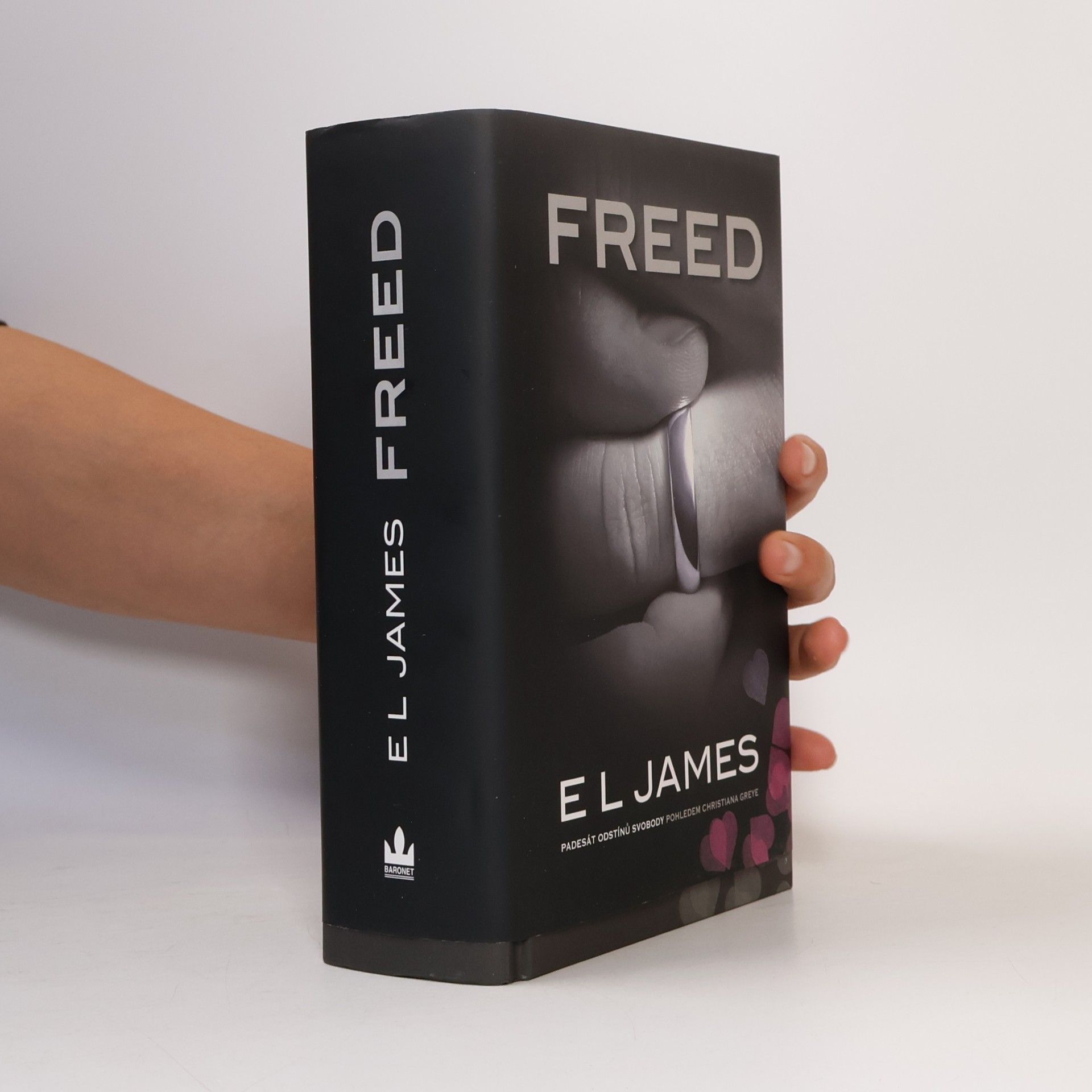 E. L. James Freed. Padesát odstínů svobody pohledem Christiana Greye