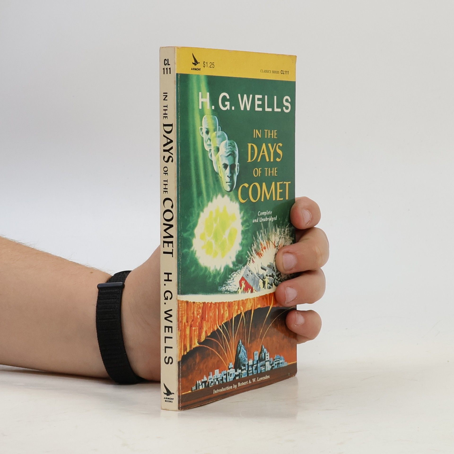 Robert A. W. Lowndes Classics Series: In the Days of the Comet