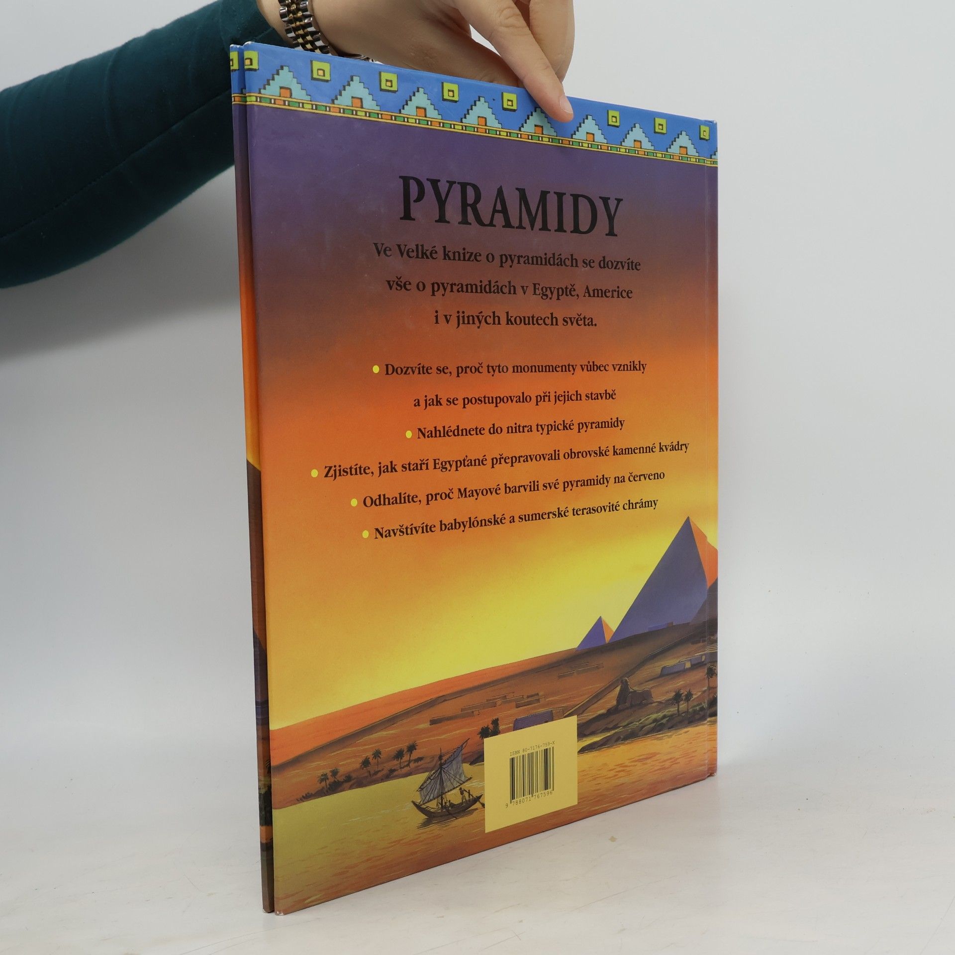 Anne Marie Millard Velká kniha o pyramidách