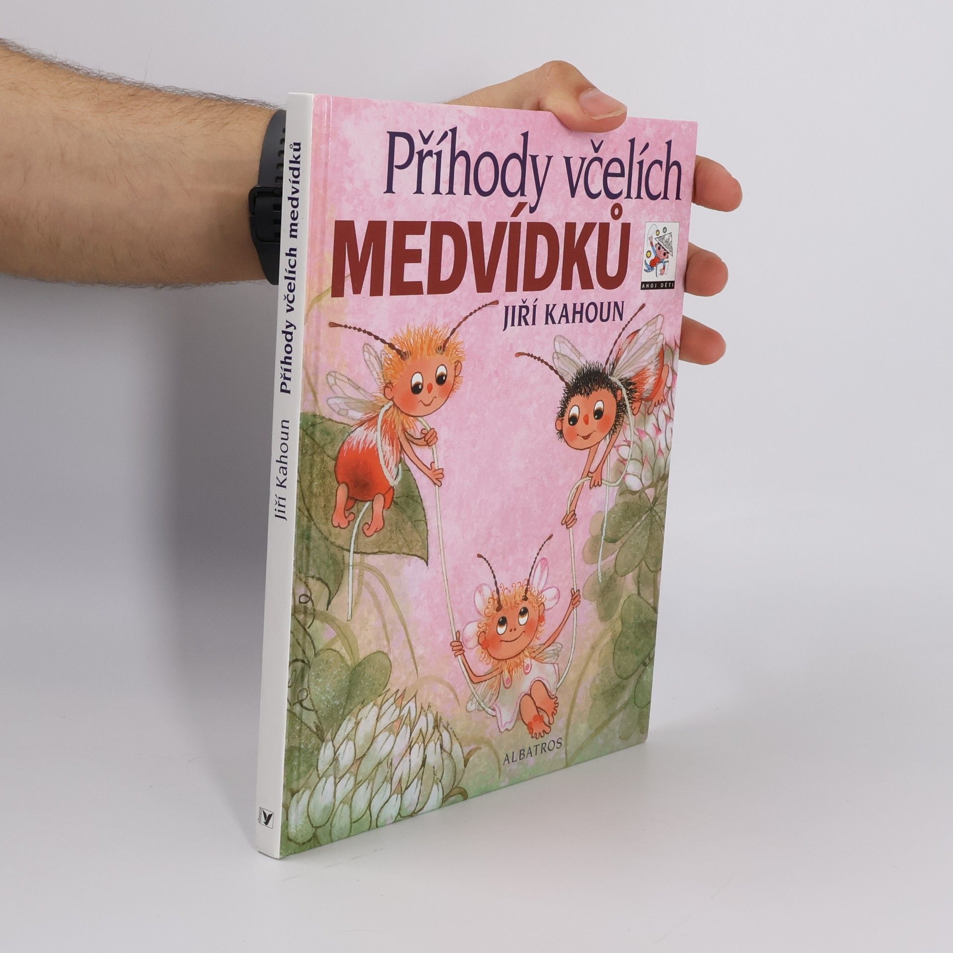 Jiří Kahoun Příhody včelích medvídků