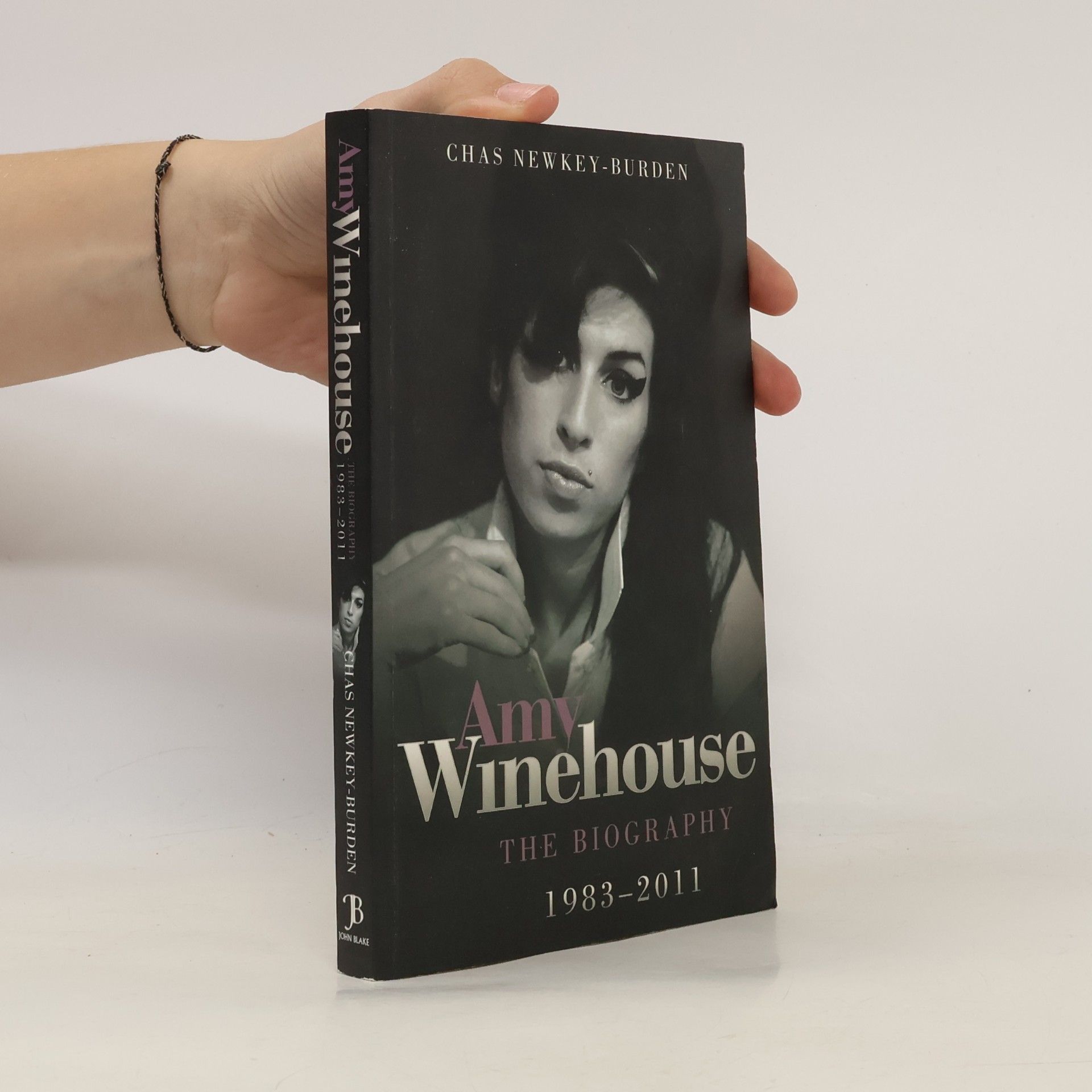 Chas Newkey Burden Amy Winehouse - The Biography 1983-2011