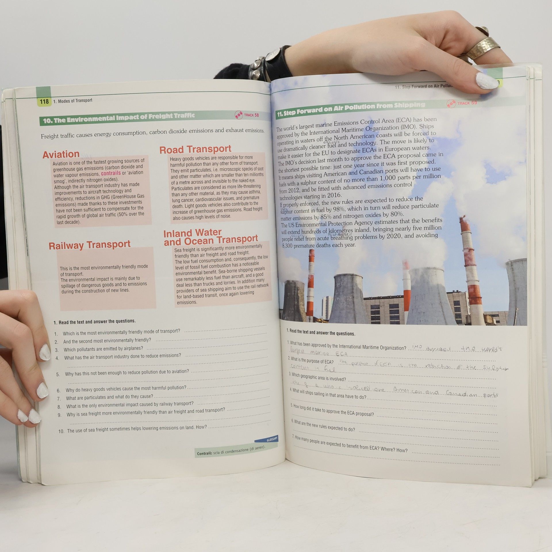 Claudia Gualandri All about logistics plus. Storage & delivery. Per le scuole superiori. Per il secondo biennio e 5° anno dell'ist. tecnico, settore trasporti e logistica. Con ebook. Con espansione online. Con CD-A...