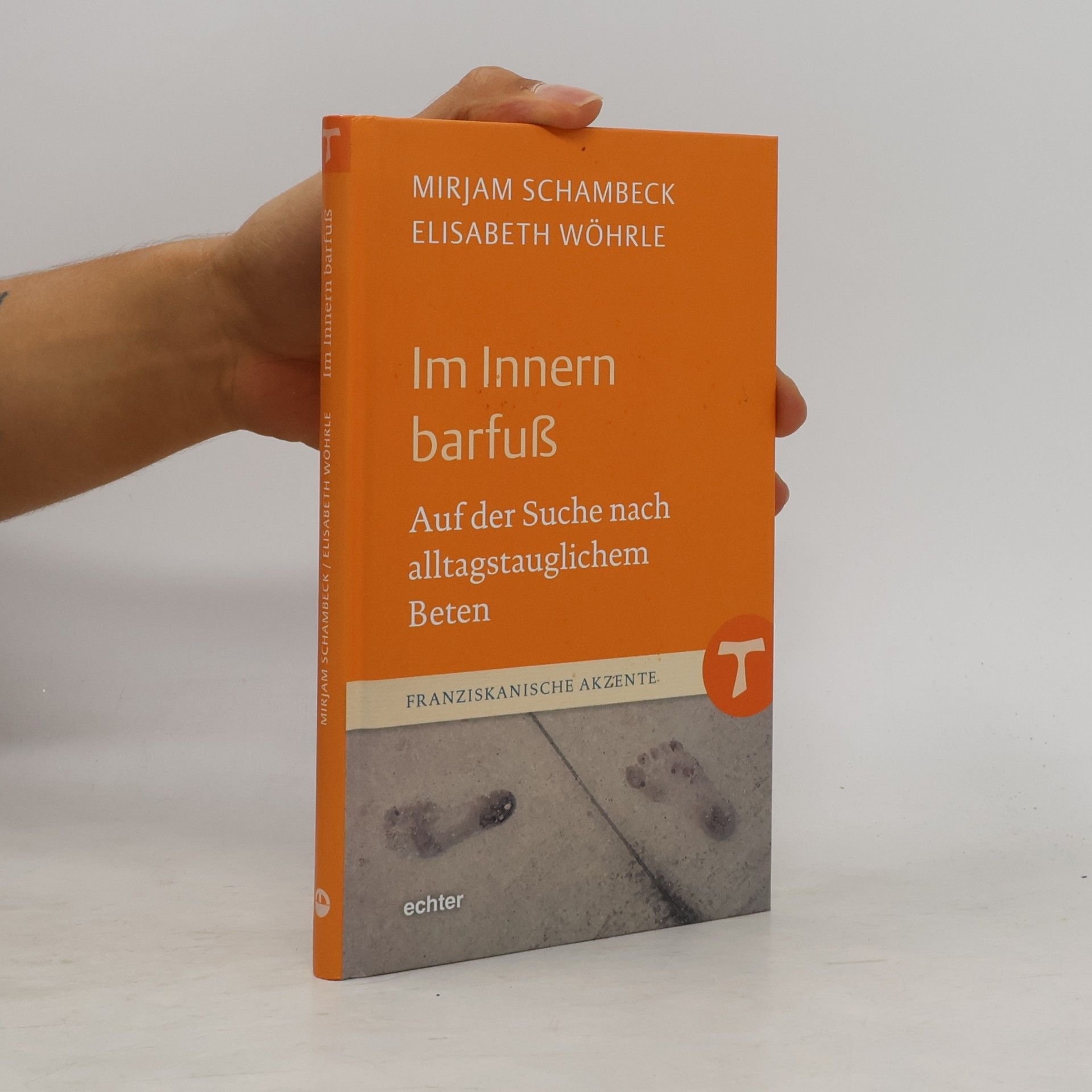 Im Innern barfuß