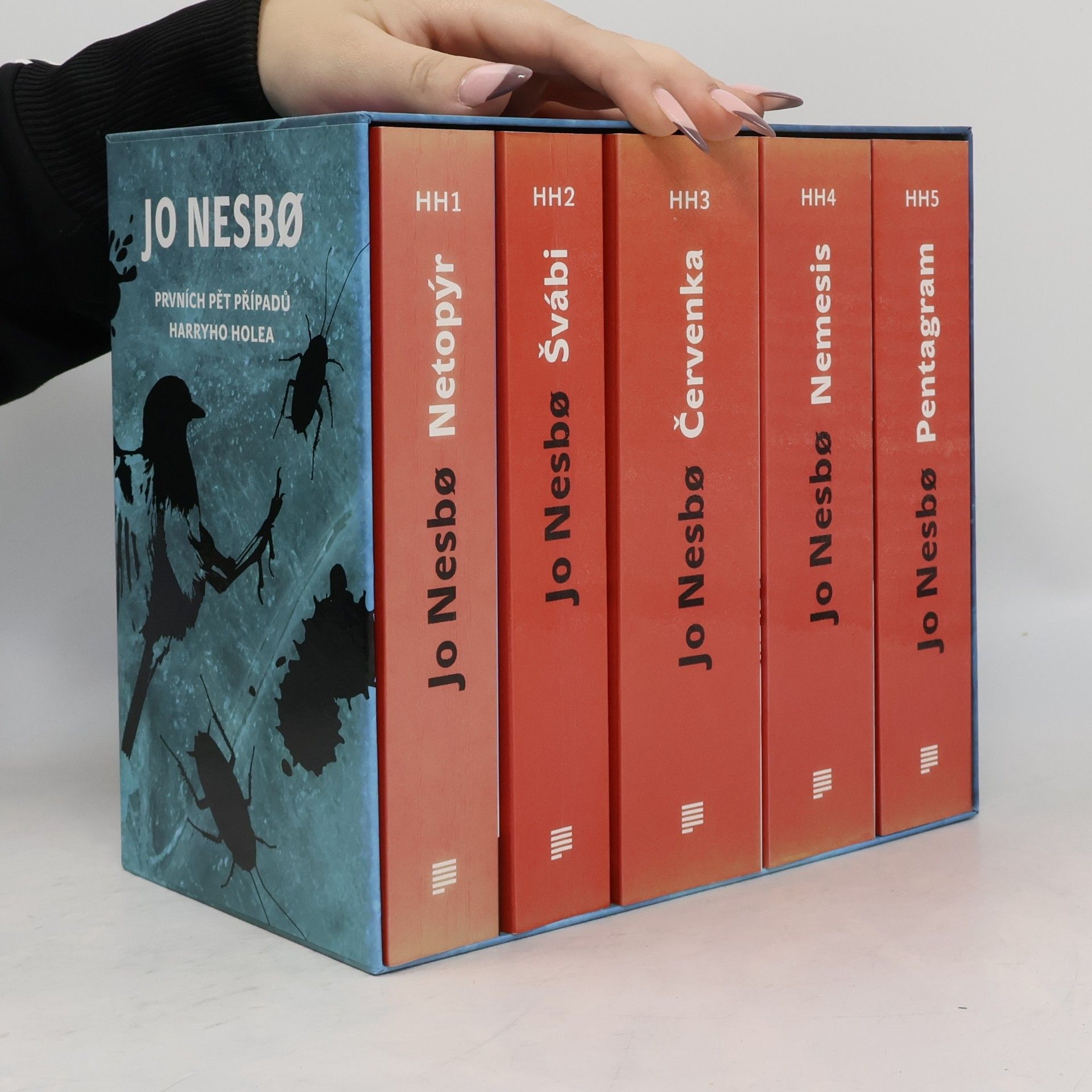 Jo Nesbø Prvních pět případů Harryho Holea