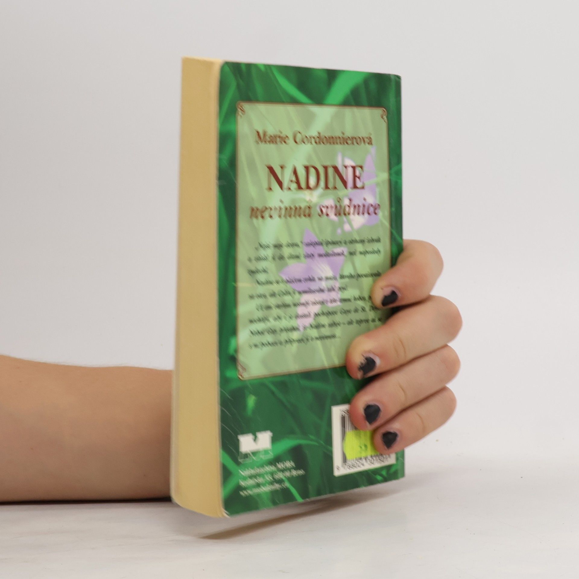 Gabriele Marie Schuster Nadine - nevinná svůdnice
