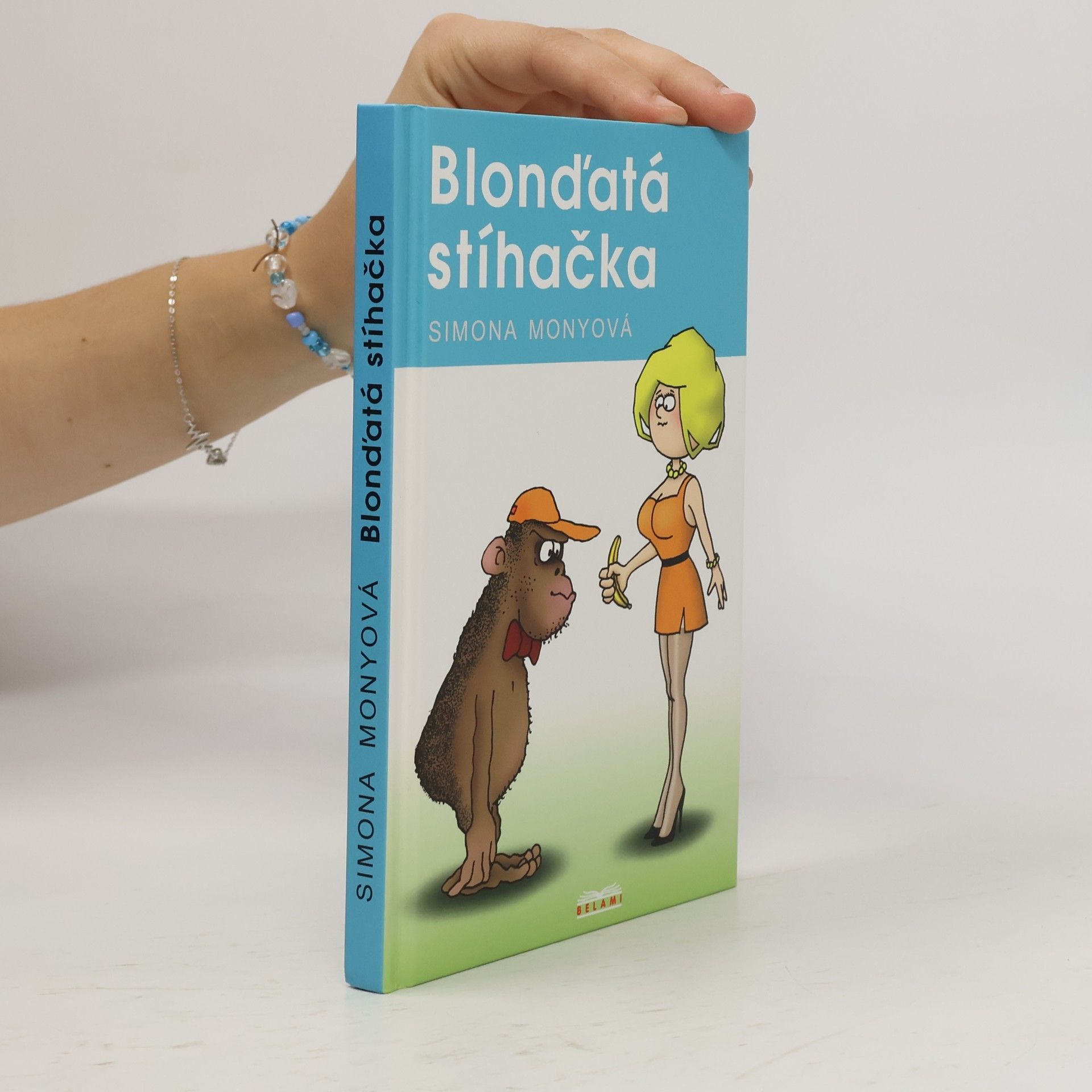 Blonďatá stíhačka