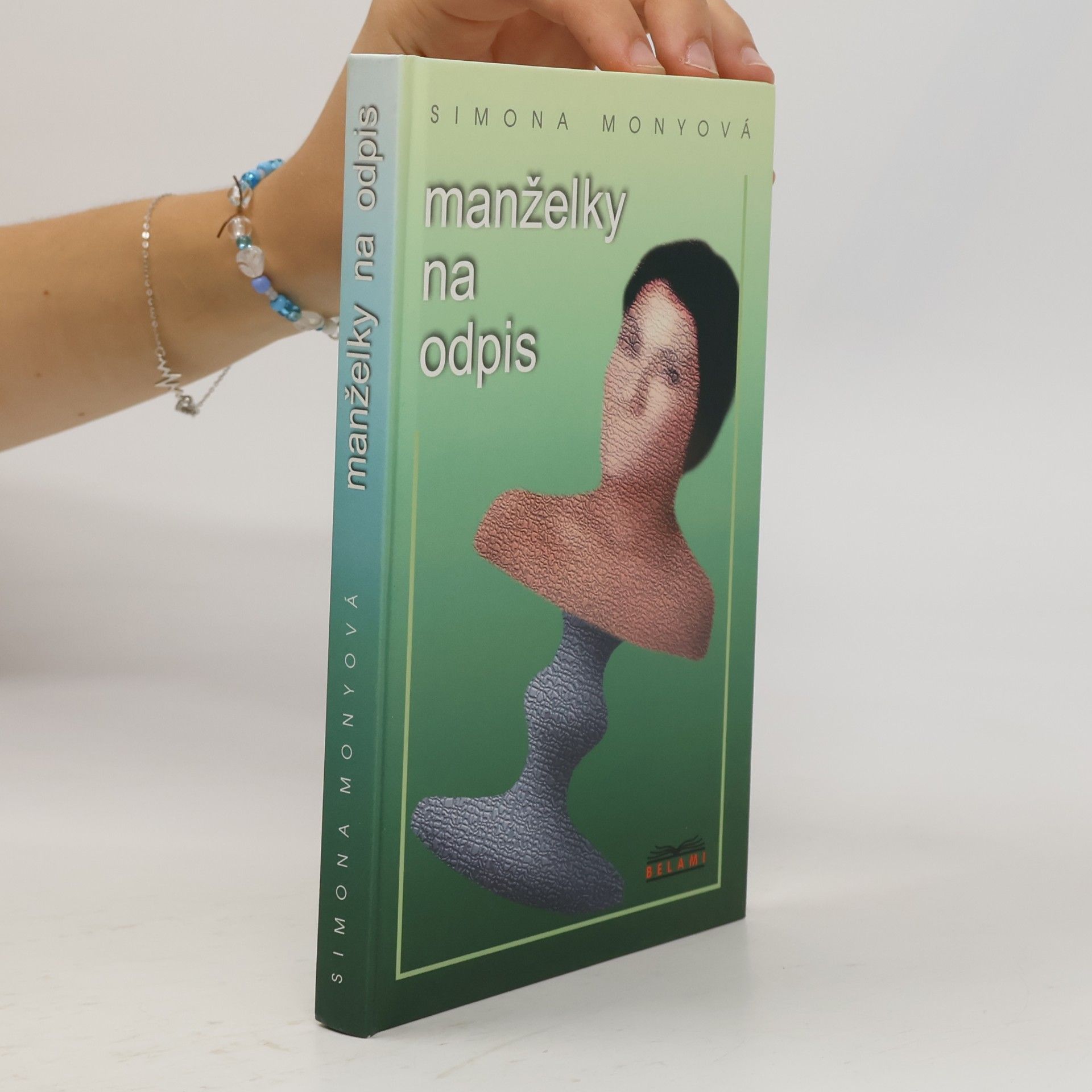 Simona Monyová Manželky na odpis