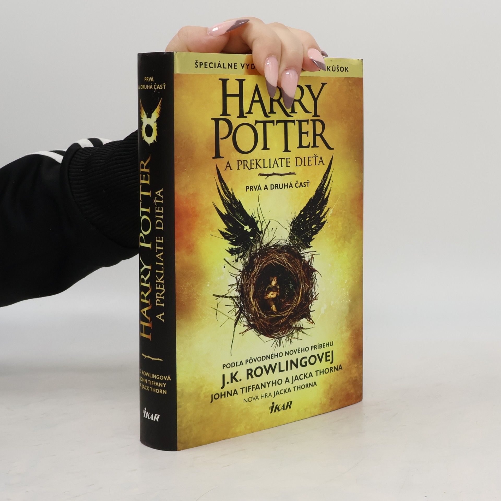 Harry Potter a prekliate dieťa