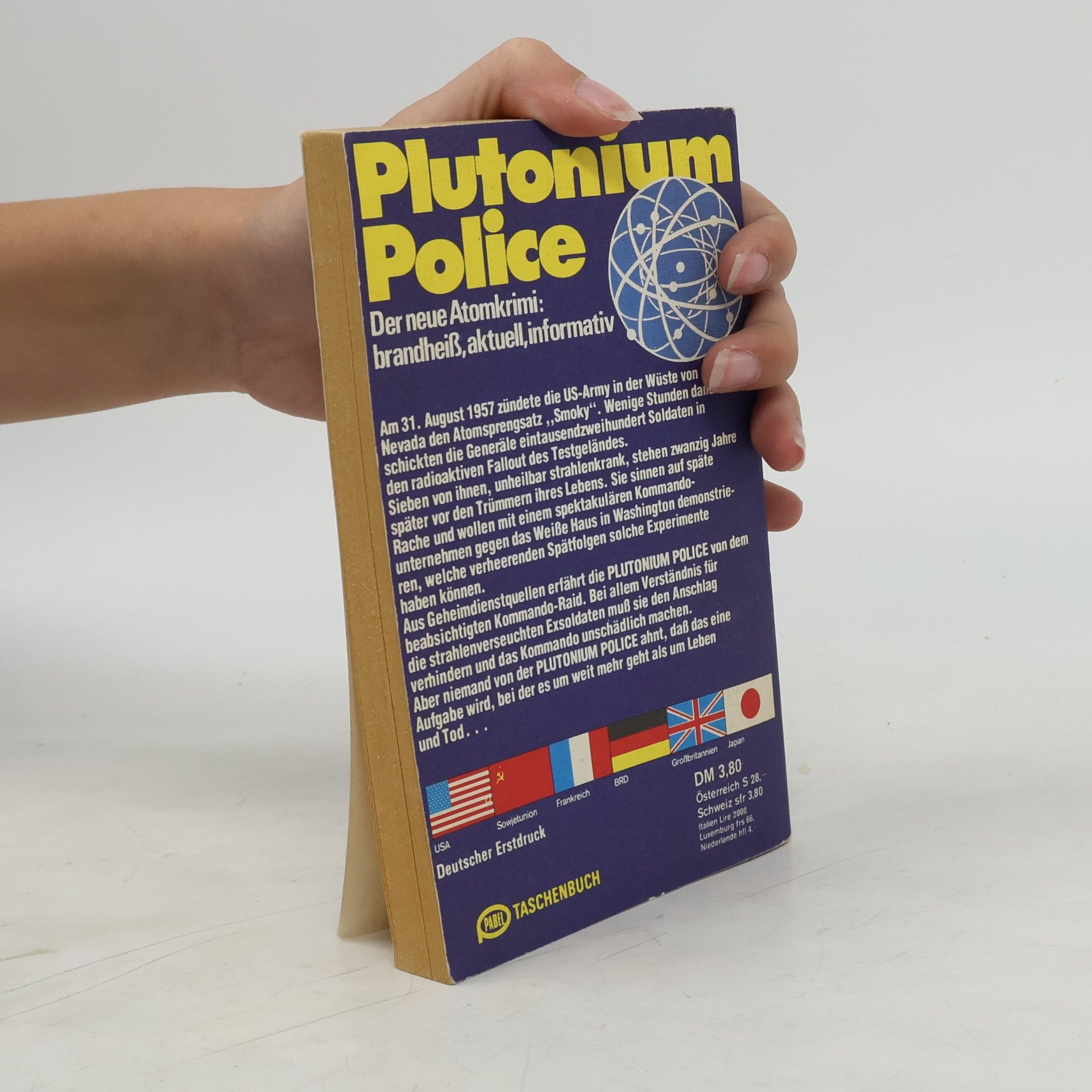 Eliot Spencer Plutonium Police 15