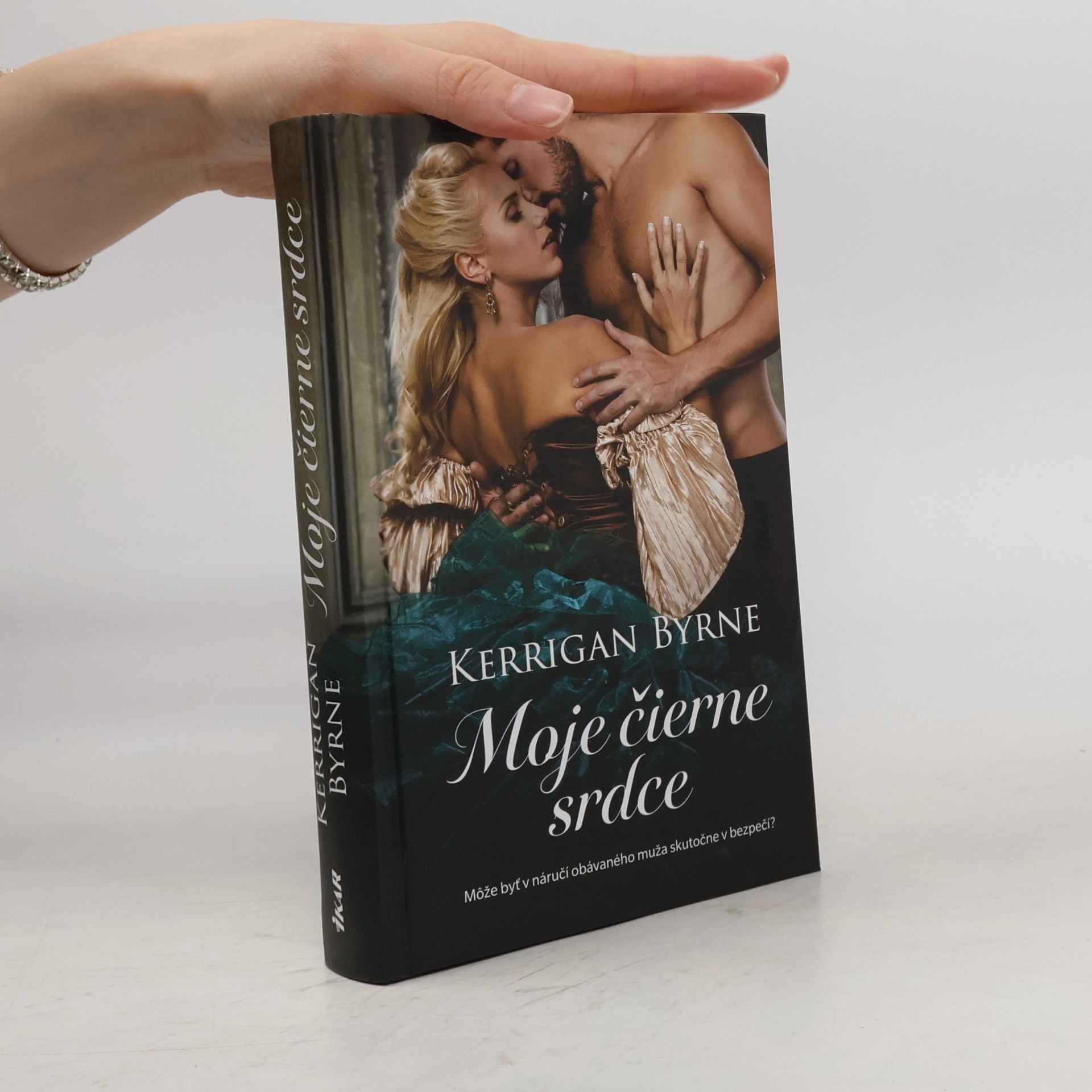 Kerrigan Byrne Moje temné srdce