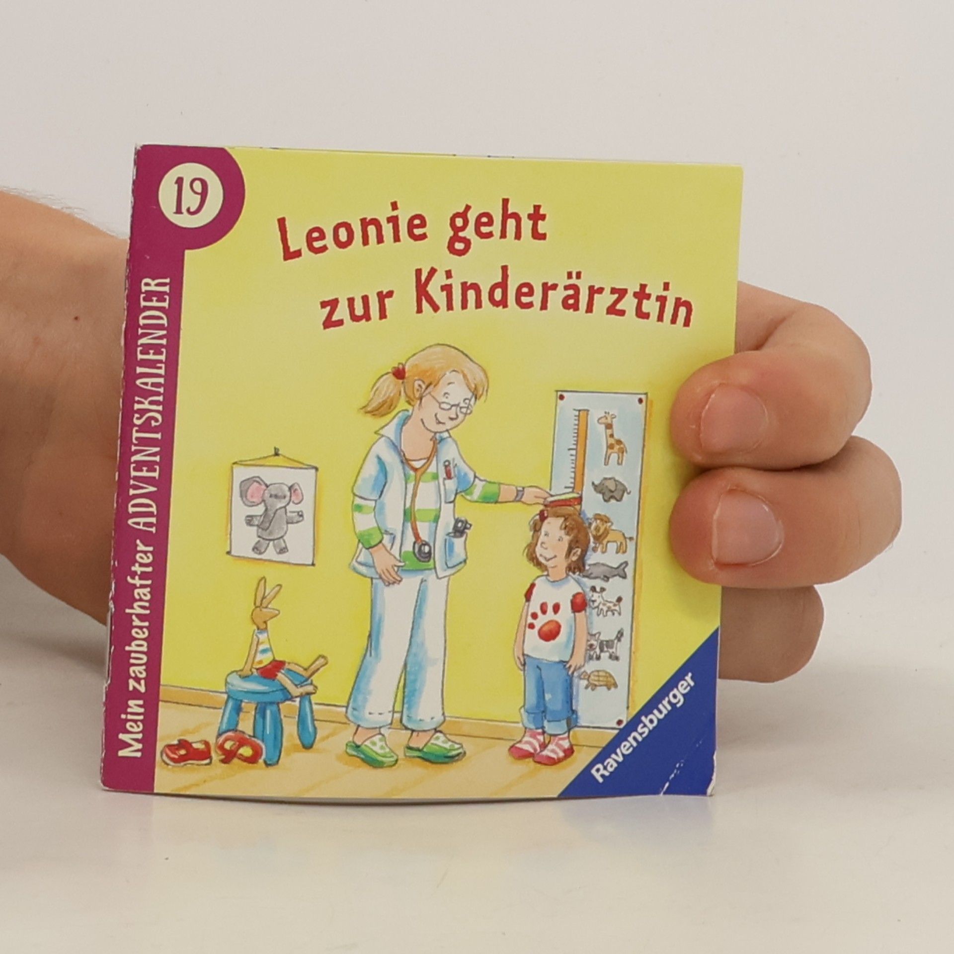 Leonie geht zur Kinderärztin 19