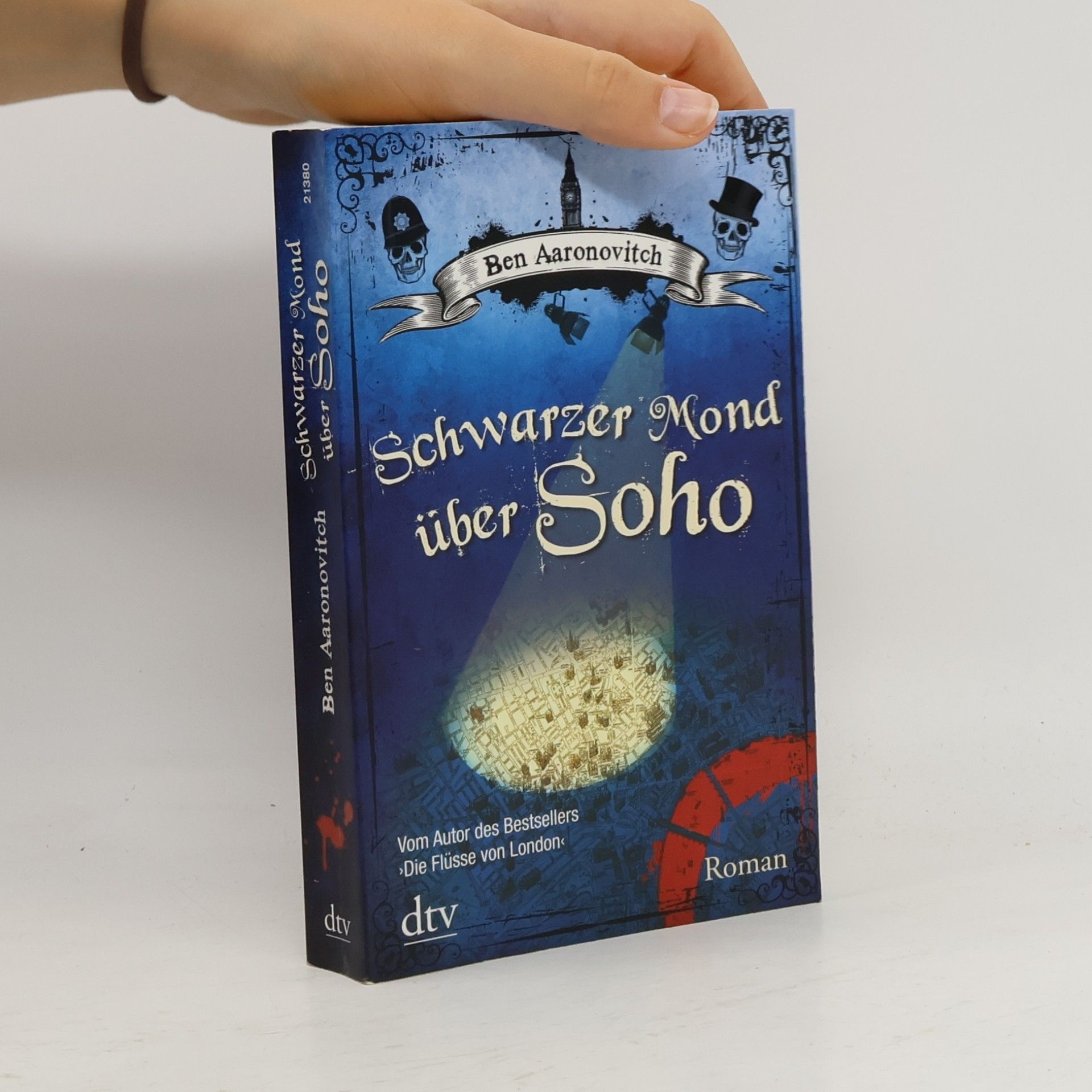 Schwarzer Mond über Soho
