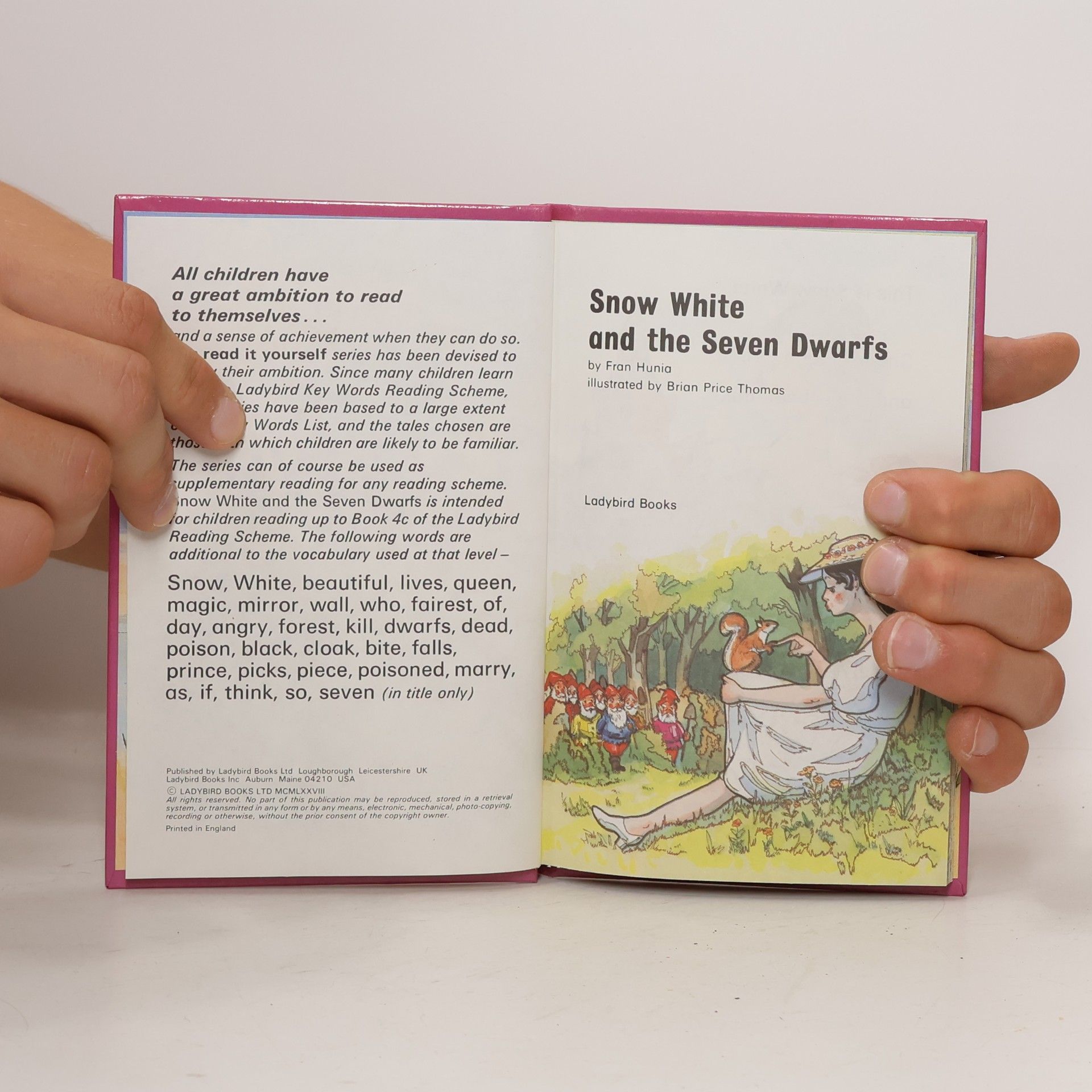 Brian Price Thomas Read It Yourself - 4: Snow White And The Seven Dwarfs