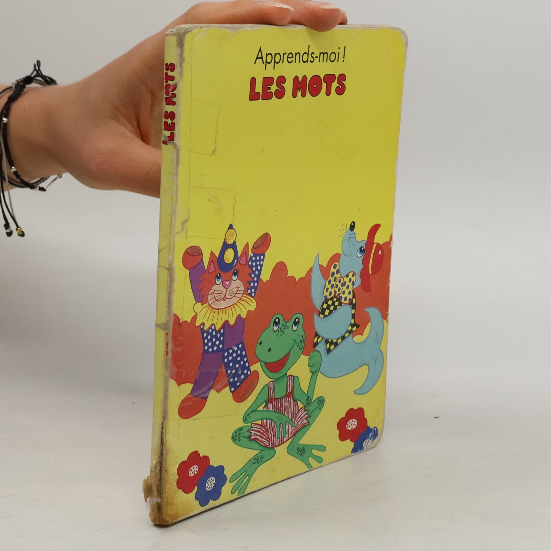 Various authors Apprends-moi: Les mots