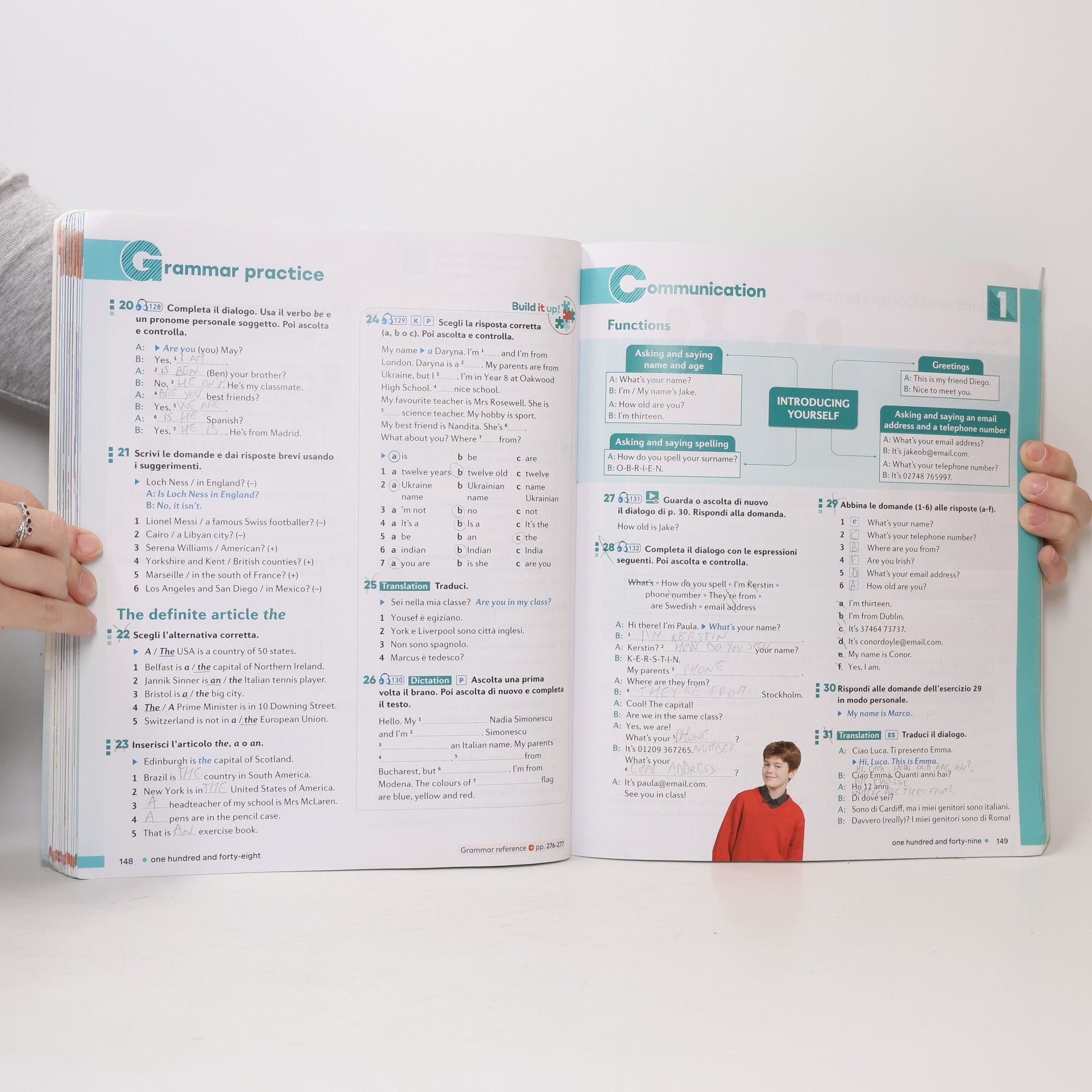 Paul M. Kelly Act Smart. Student's Book, Workbook and Extra Book